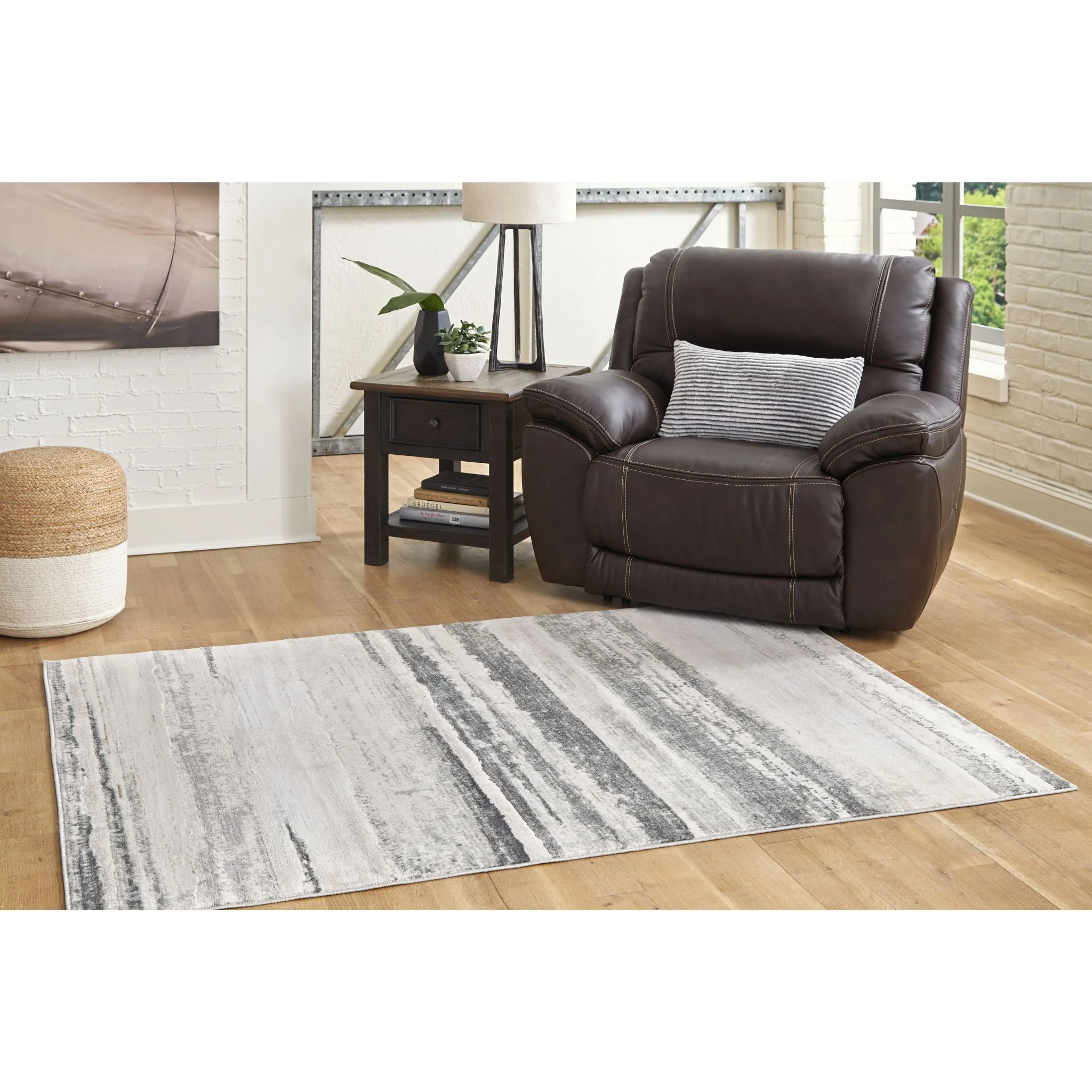 Abanett Area Rug - Image 2
