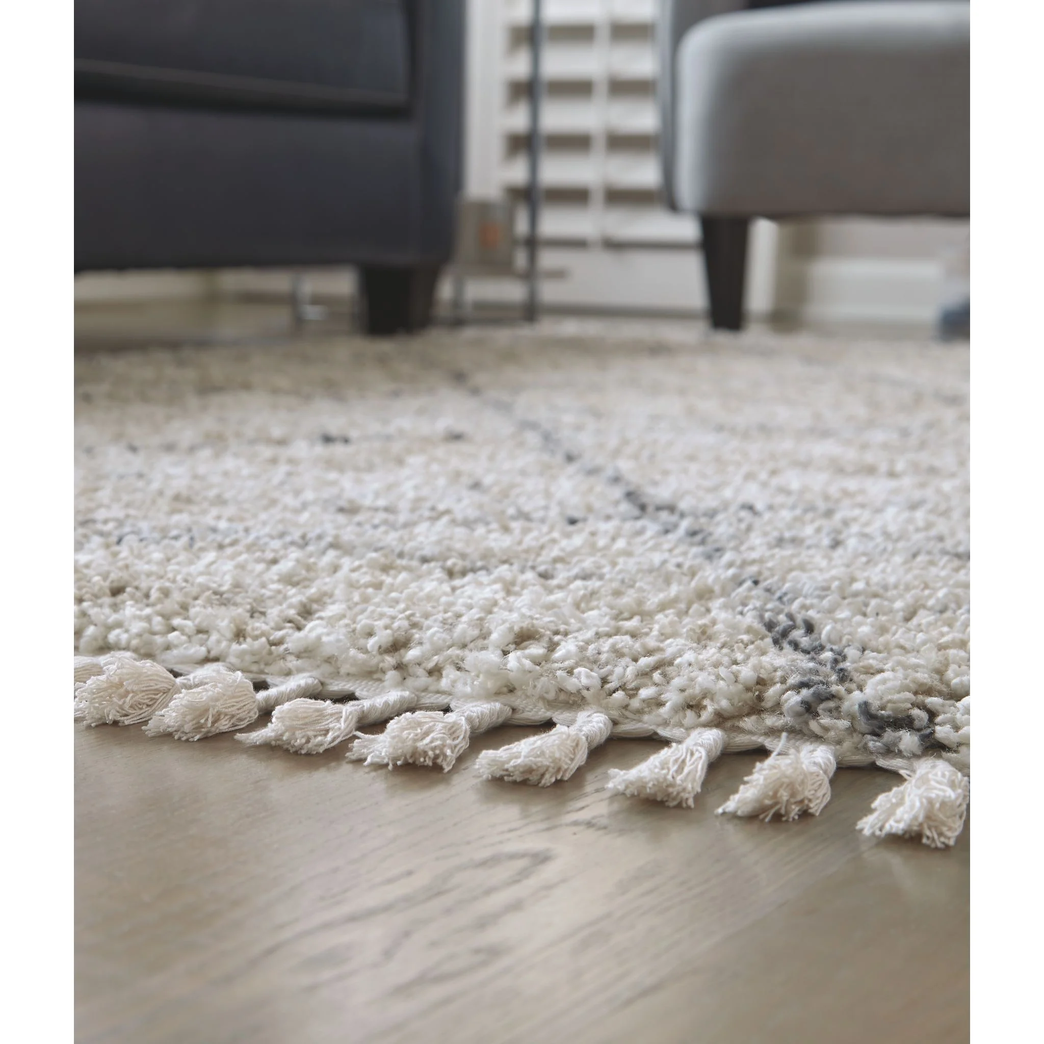 Abdalah Area Rug - 8'x10' - Image 3