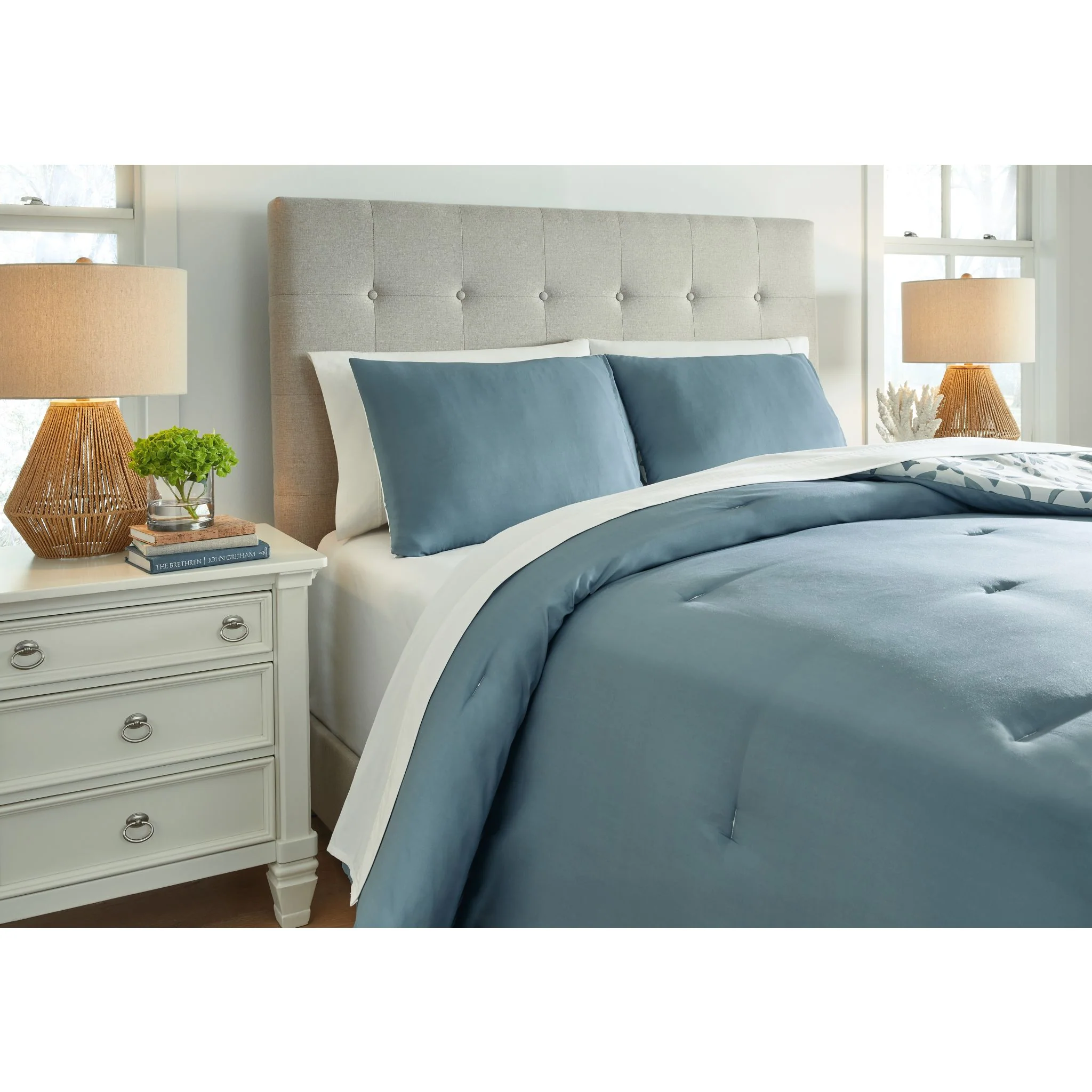 Adason Queen Comforter Set - Queen - Image 4