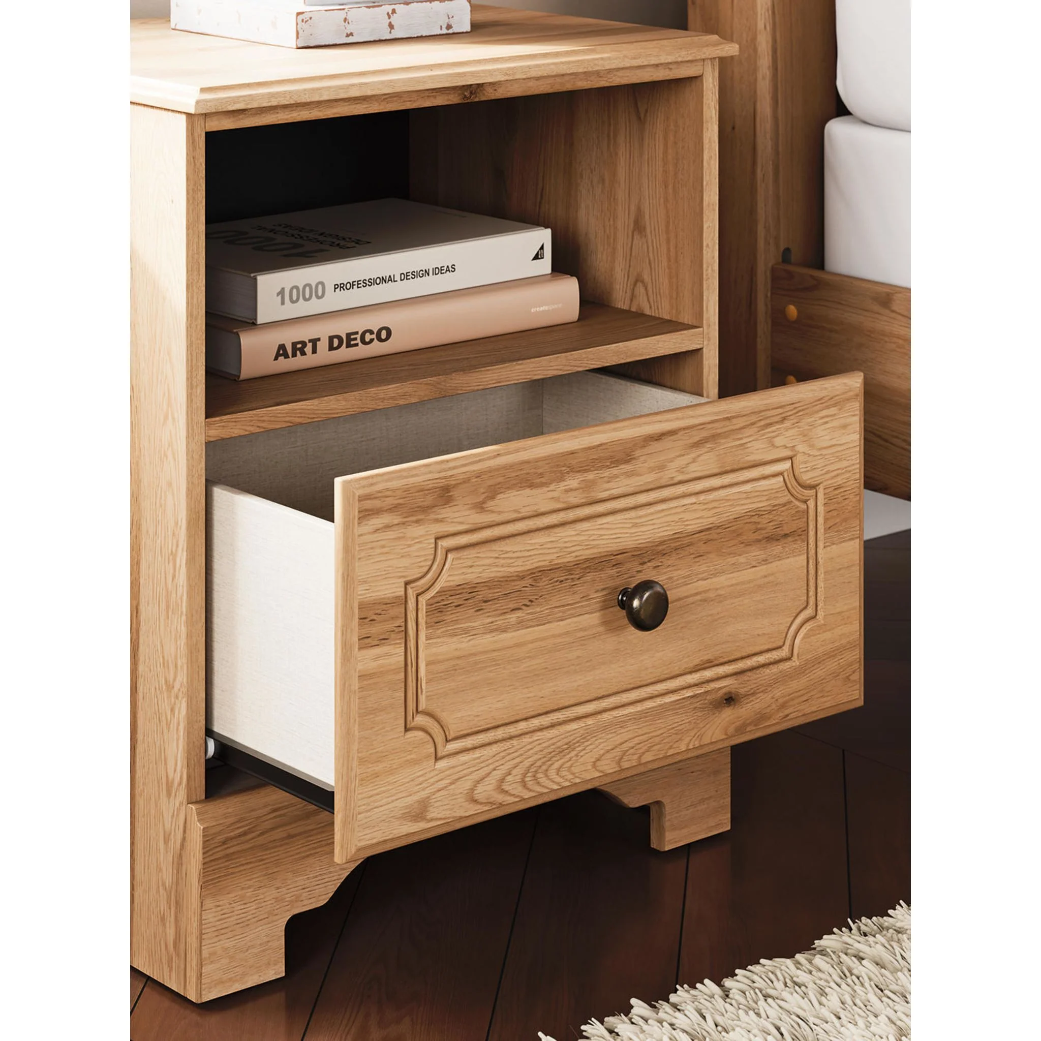Aleaport 6 Piece Queen Panel Bedroom - Warm Brown - Image 24