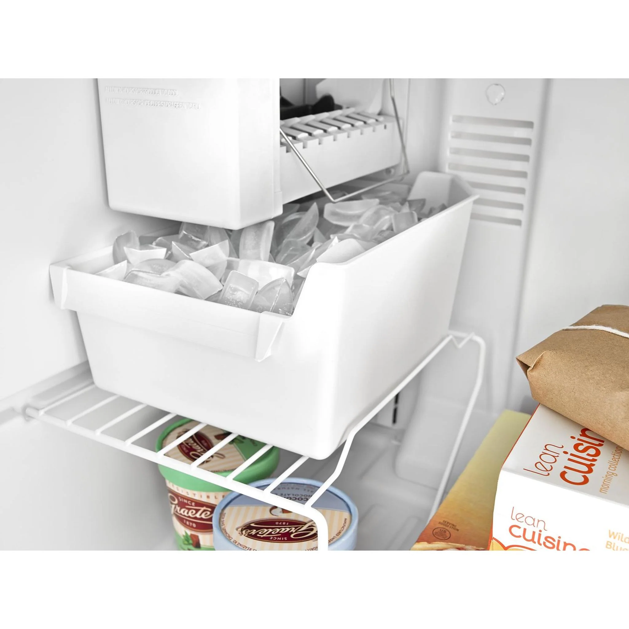 Amana 30-inch Wide Top-Freezer Refrigerator with Glass Shelves - 18 cu. ft. -Stainless Steel (ART318FFDS) - Image 36