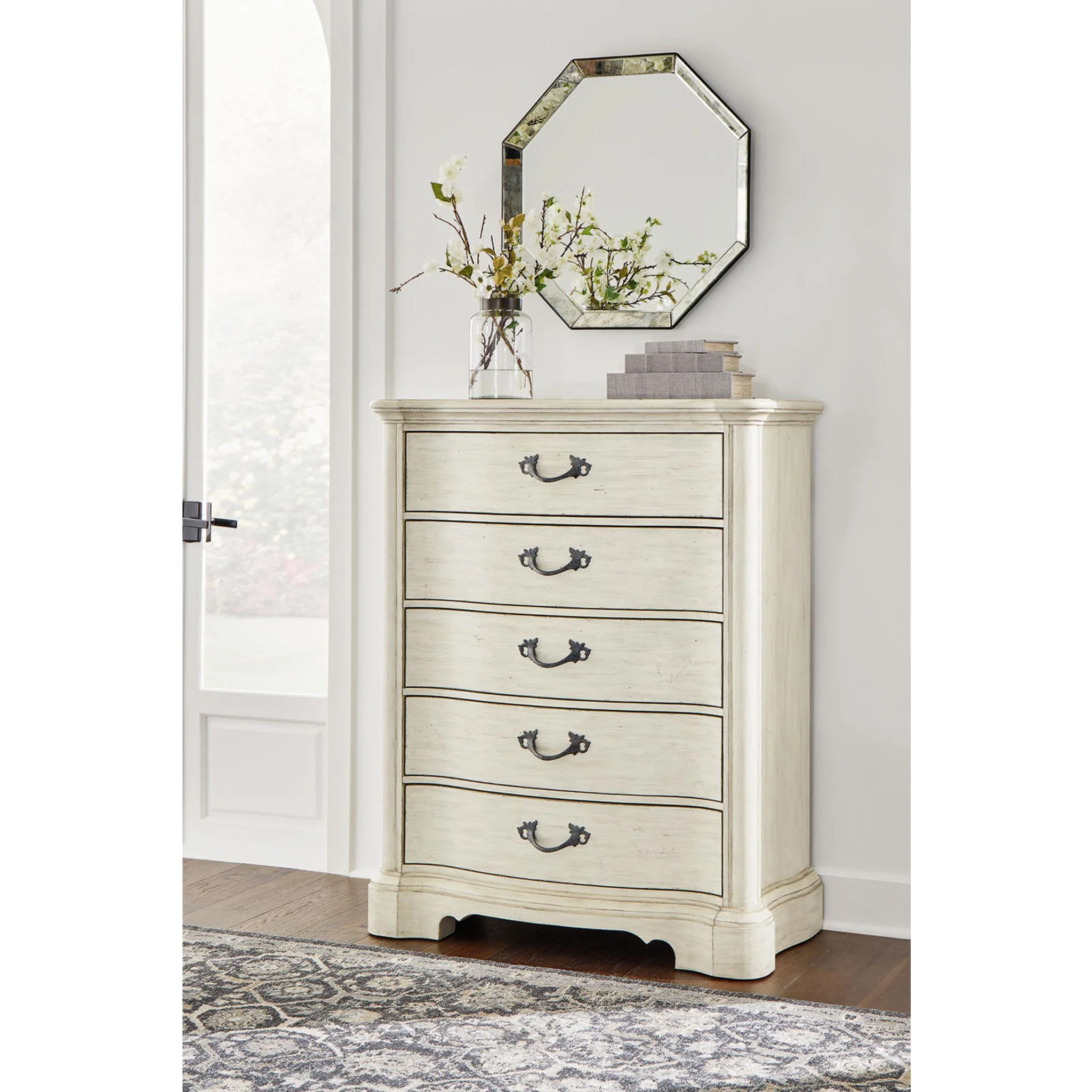 Arlendyne Chest - Antique White - Image 11