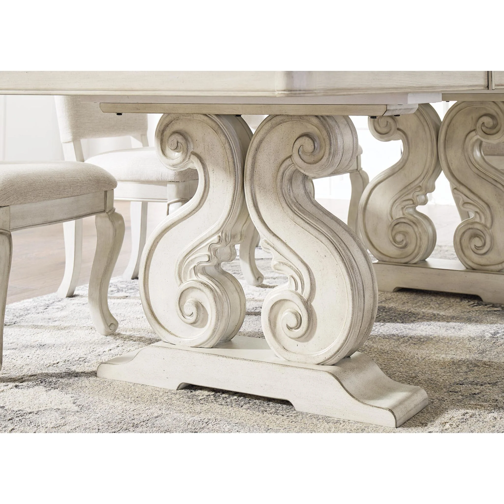 Arlendyne Dining Set - Image 2
