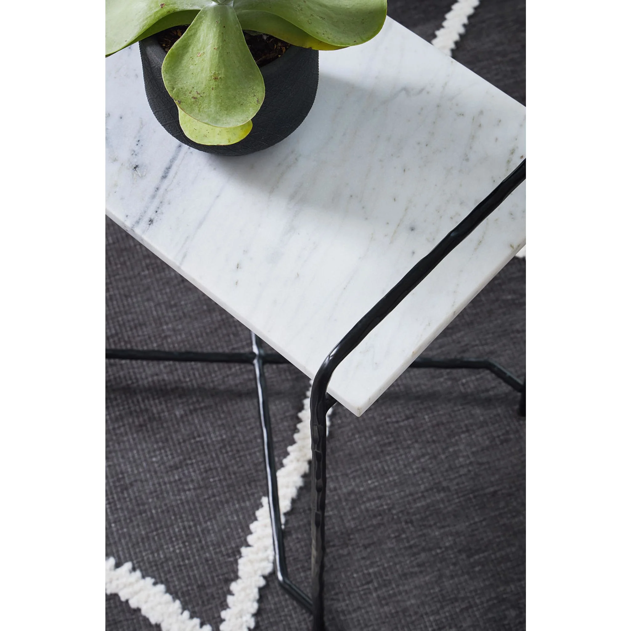 Ashber Accent Table - White/Black - Image 26