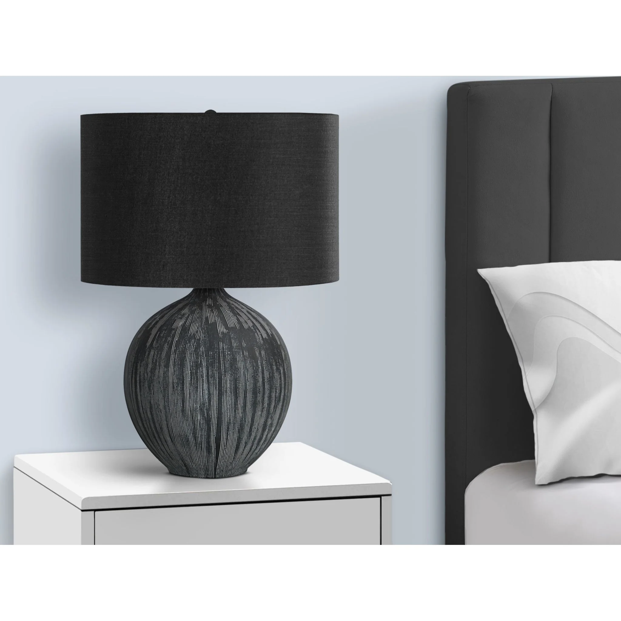 Aurelia Table Lamp 23.00" - Image 2