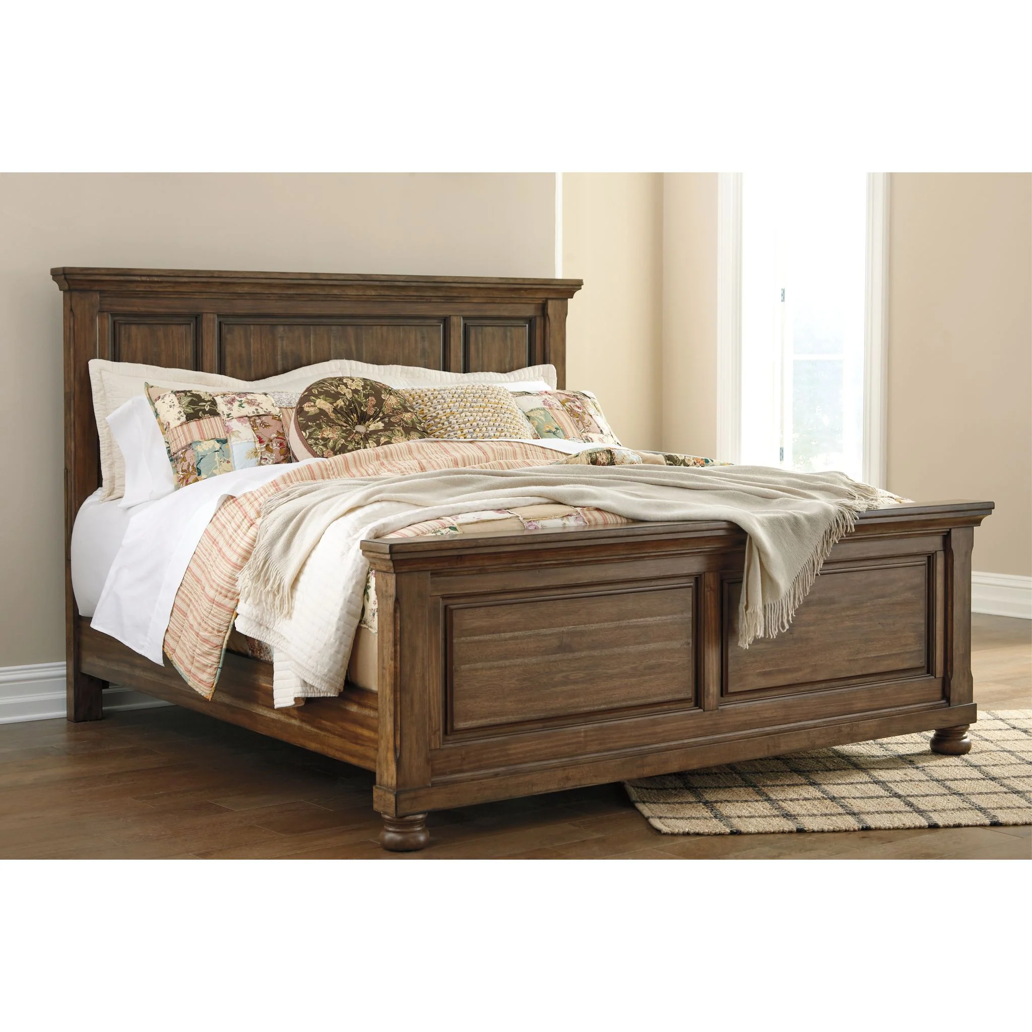 Baymore Panel Bed - Image 3