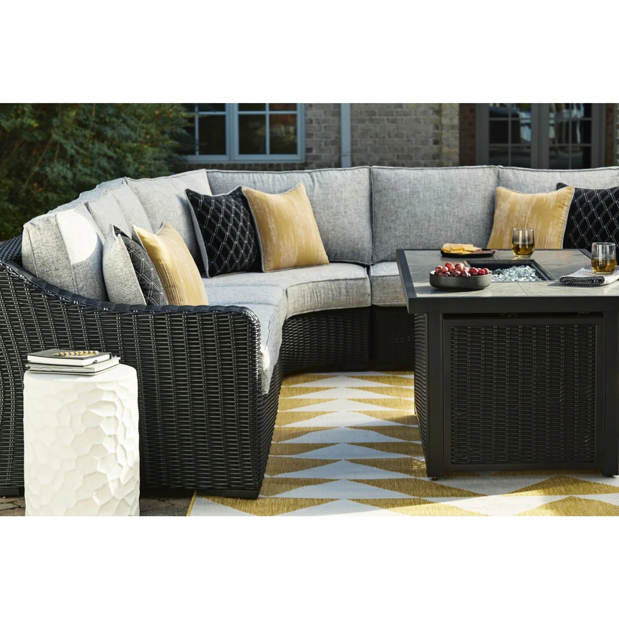 Beachcroft 3 Piece Outdoor Modular Seating - Image 2
