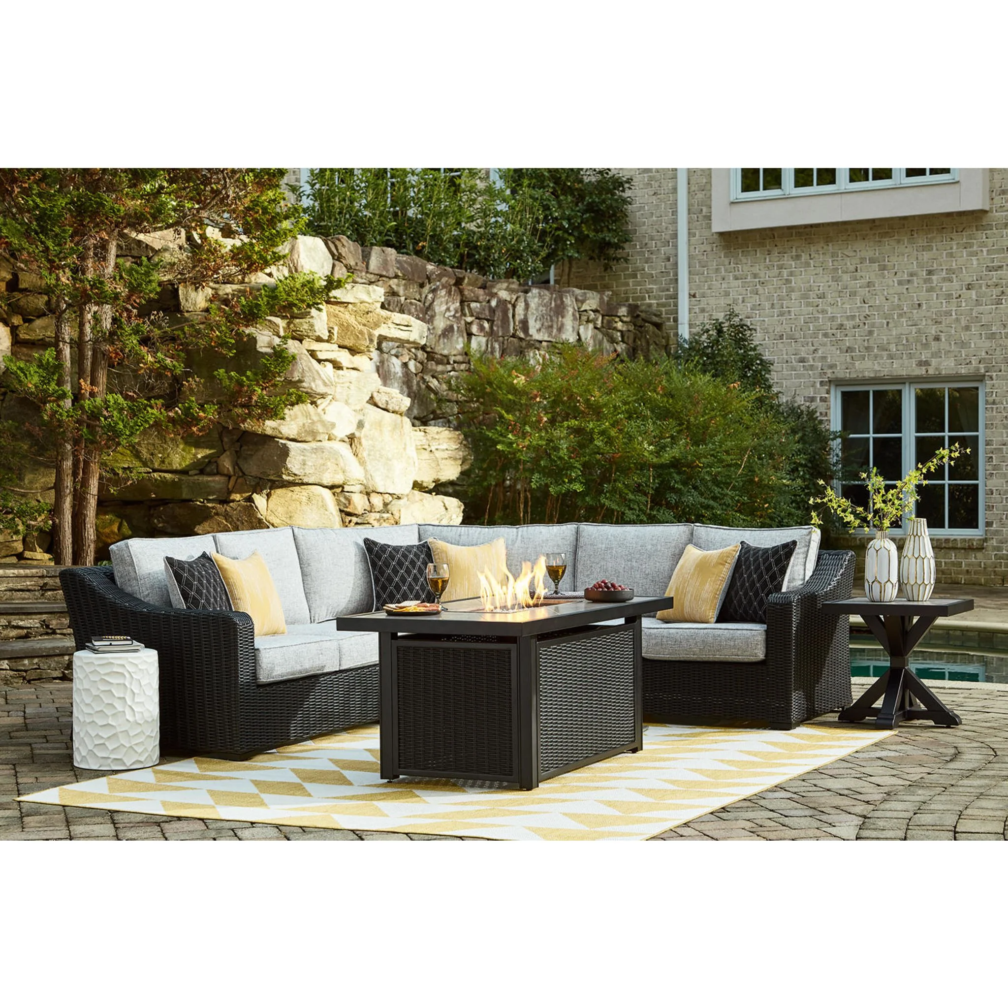 Beachcroft 3 Piece Outdoor Modular Seating - Image 5