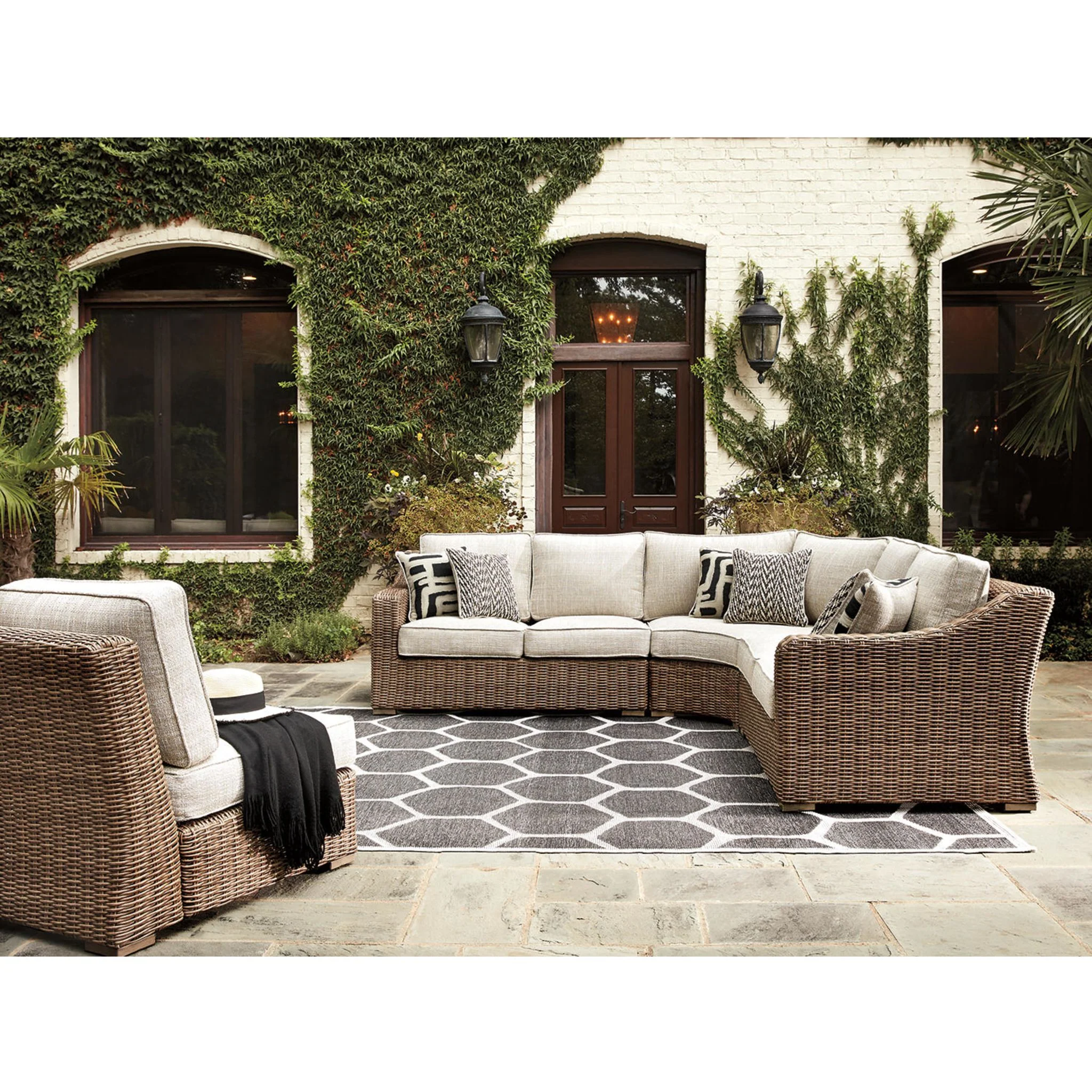 Beachcroft 5 Piece Outdoor Modular Seating - Image 15
