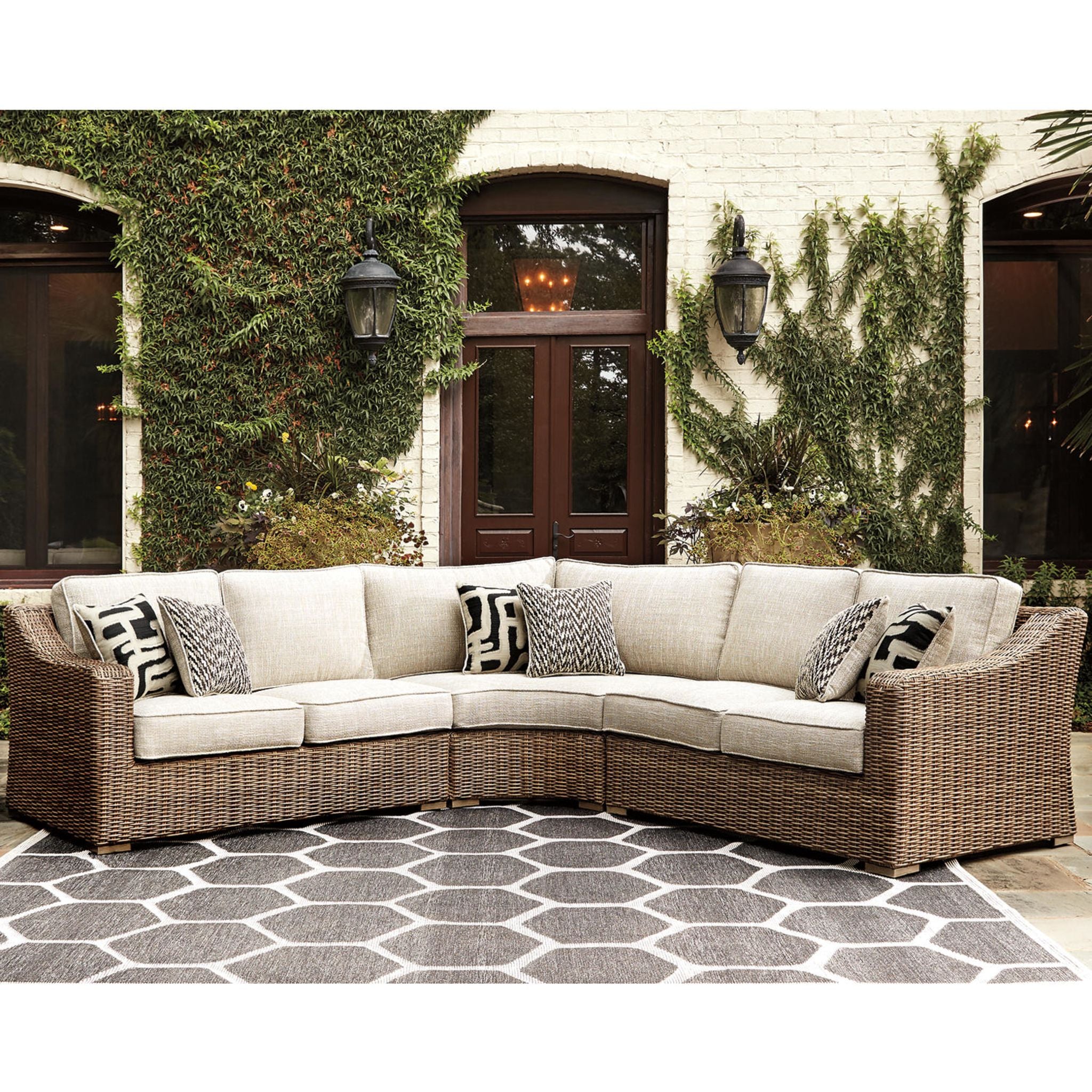 Beachcroft Outdoor Corner Chair with Cushion - White/Beige - Image 12