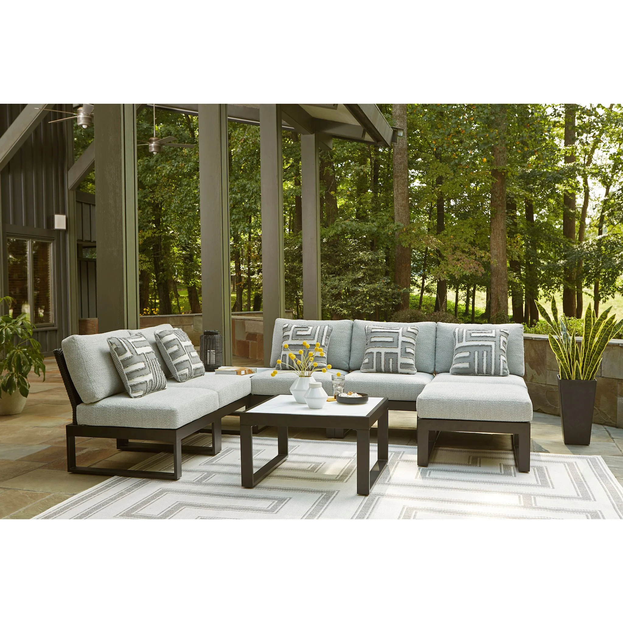 Beachloft 3 Piece Outdoor Modular Seating - Black/Gray - Image 9