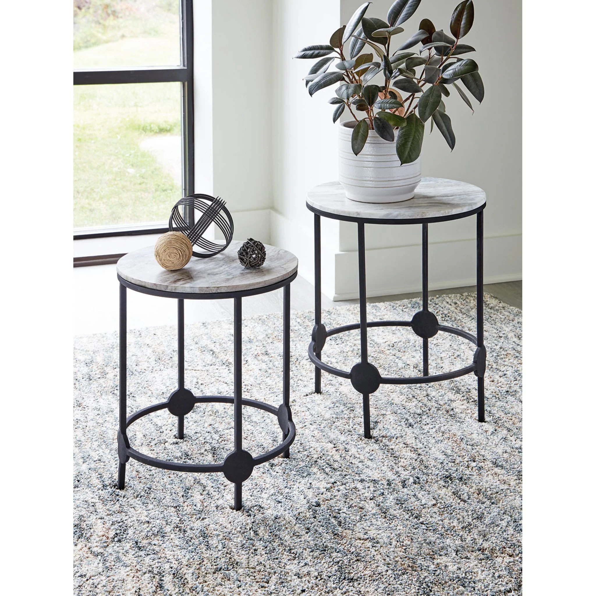 Beashaw Accent Table - Gray/Black - Image 8