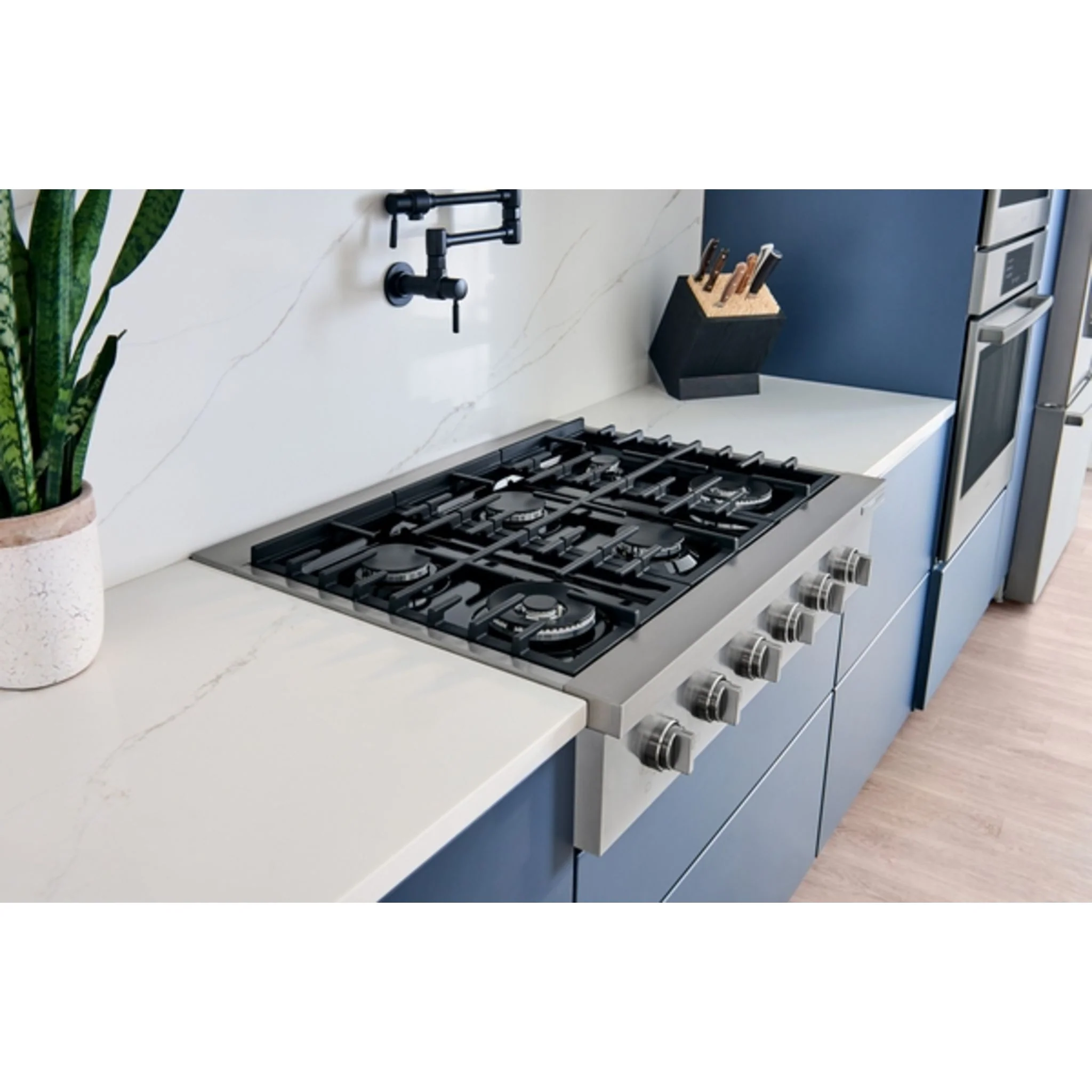 Bosch 800 Series, Professional Rangetop, 36'' - Stainless Steel (RGM8658UC) - Image 14