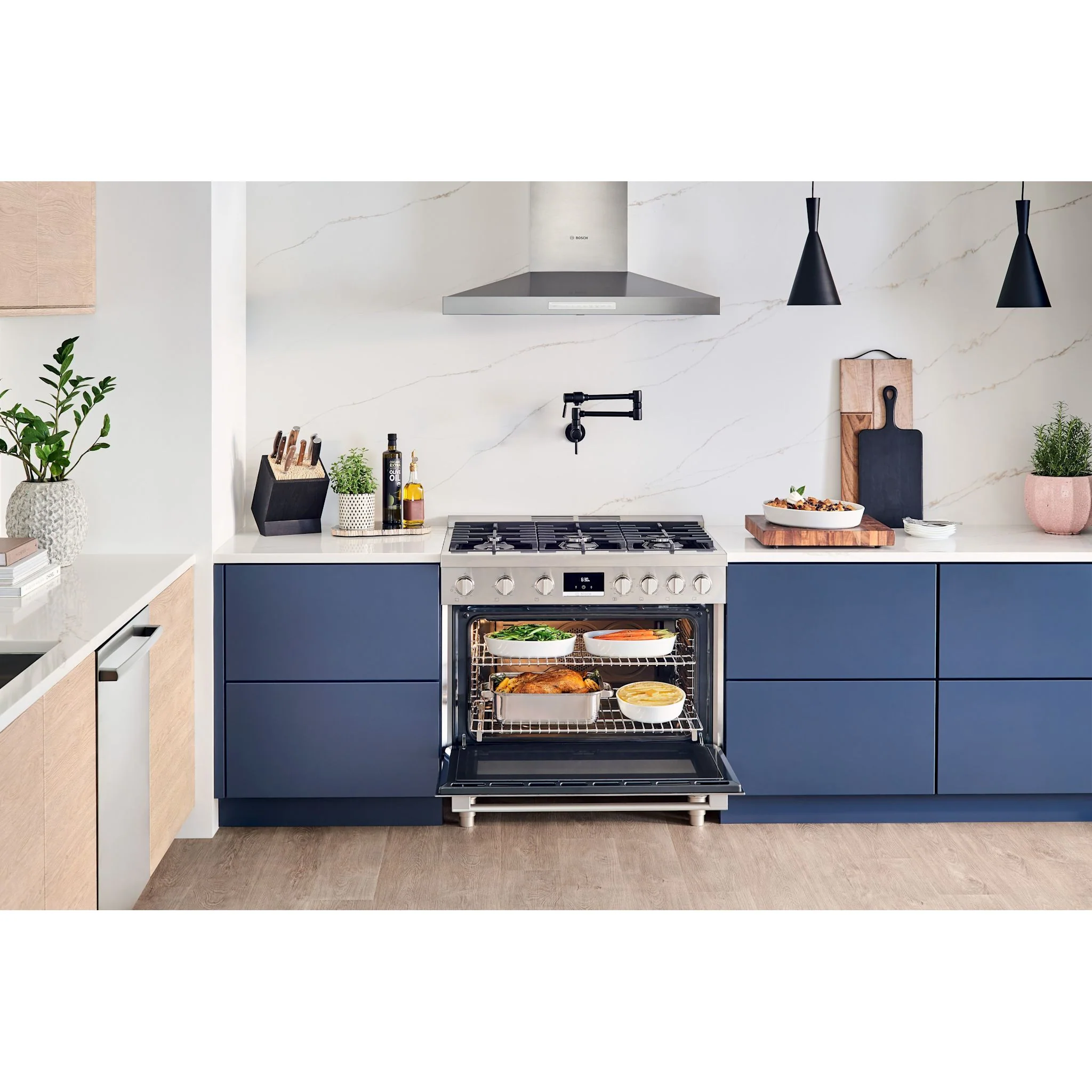 Bosch 800 Series, Gas Freestanding Range, 36'' - Stainless Steel (HGS8655UC) - Image 12