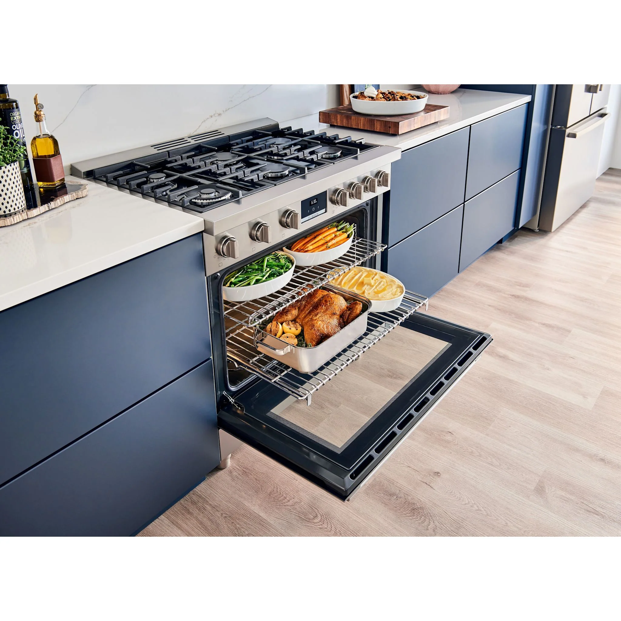 Bosch 800 Series, Gas Freestanding Range, 36'' - Stainless Steel (HGS8655UC) - Image 13