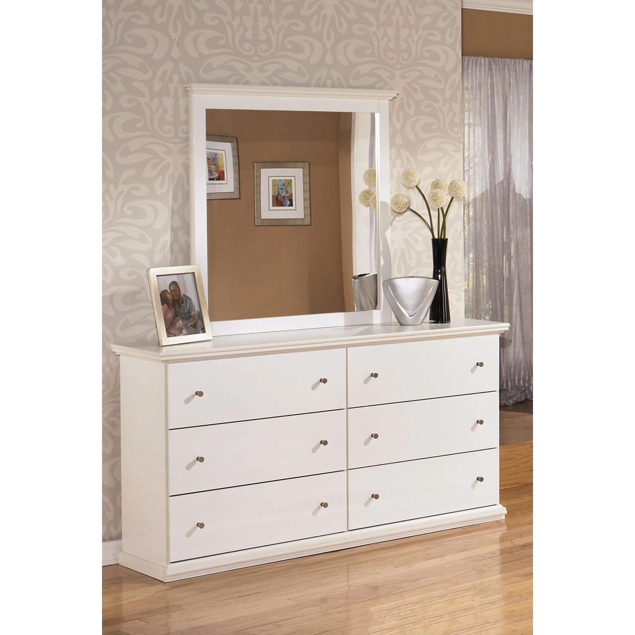 Bostwick Shoals Dresser and Mirror - White - Image 10