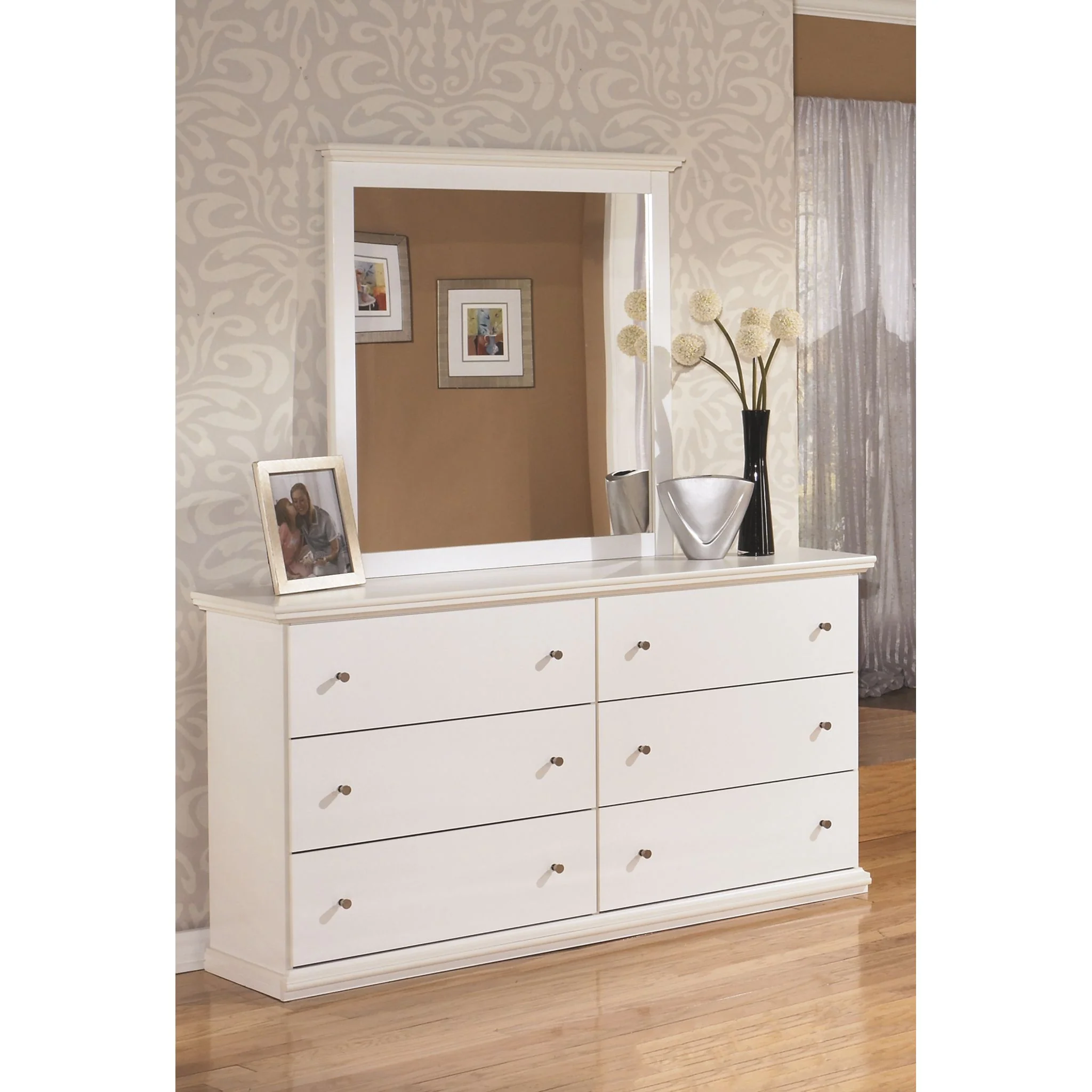 Bostwick Shoals Dresser and Mirror - White - Image 2