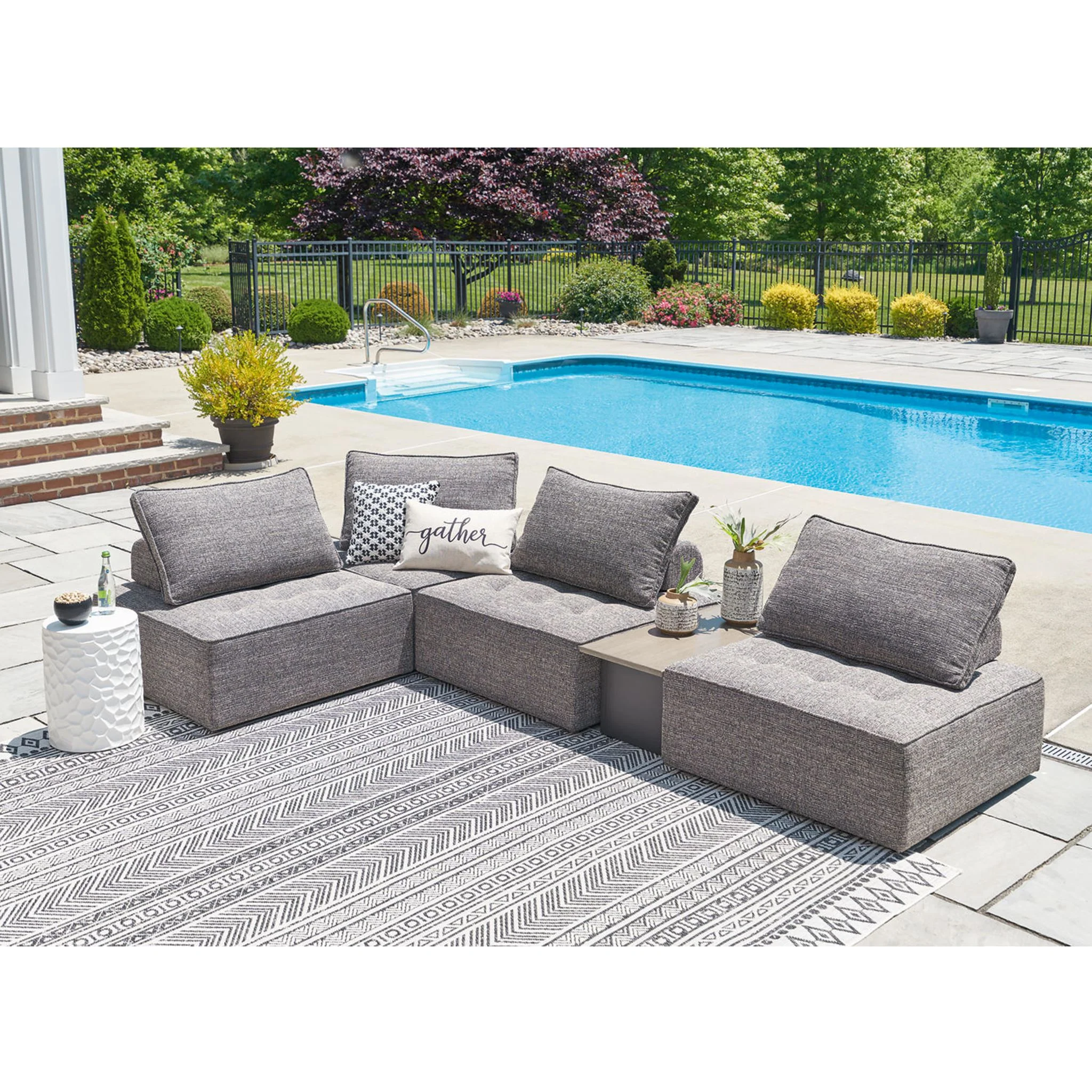Bree Zee 5 Piece Outdoor Modular Seating - Brown - Image 5
