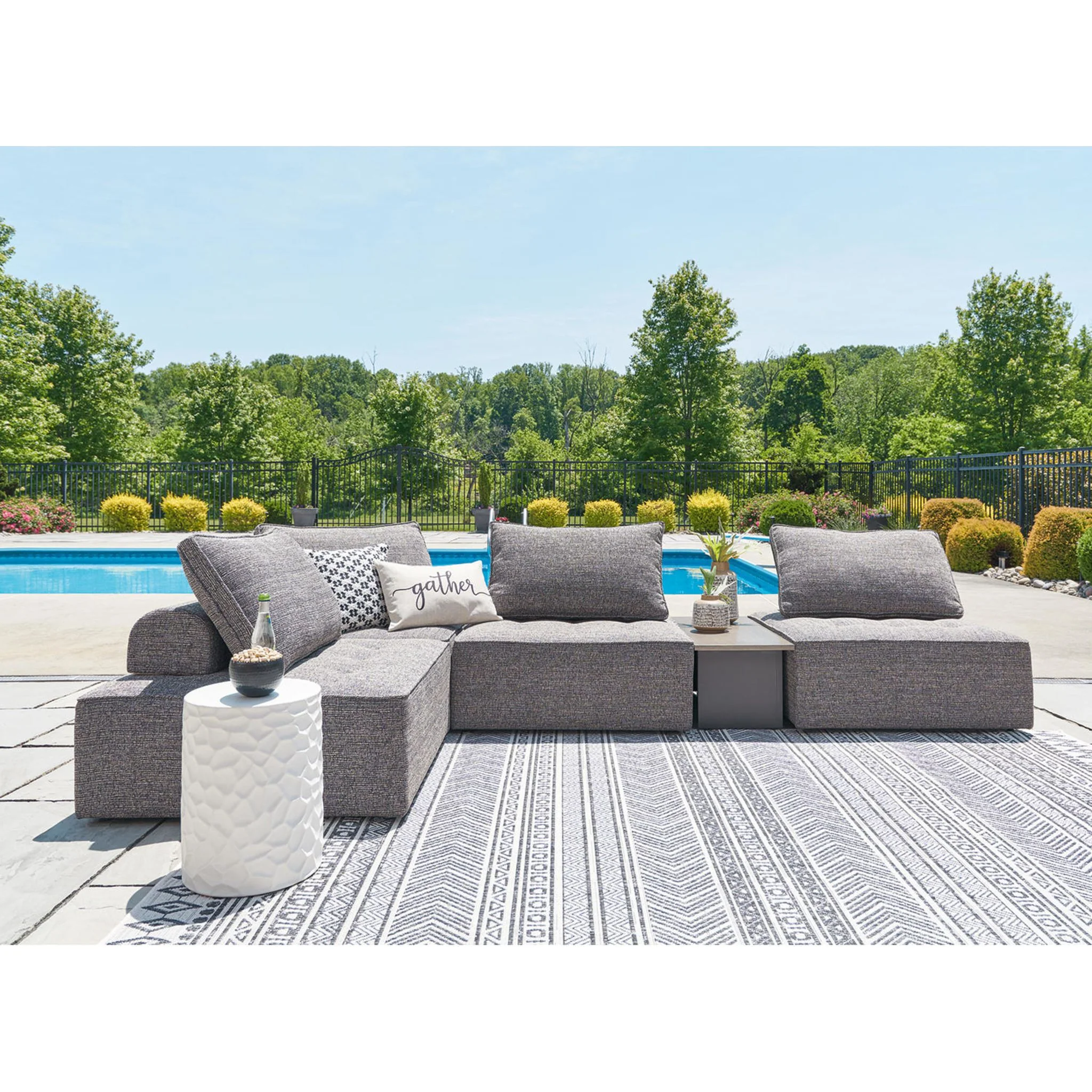 Bree Zee 5 Piece Outdoor Modular Seating - Brown - Image 6