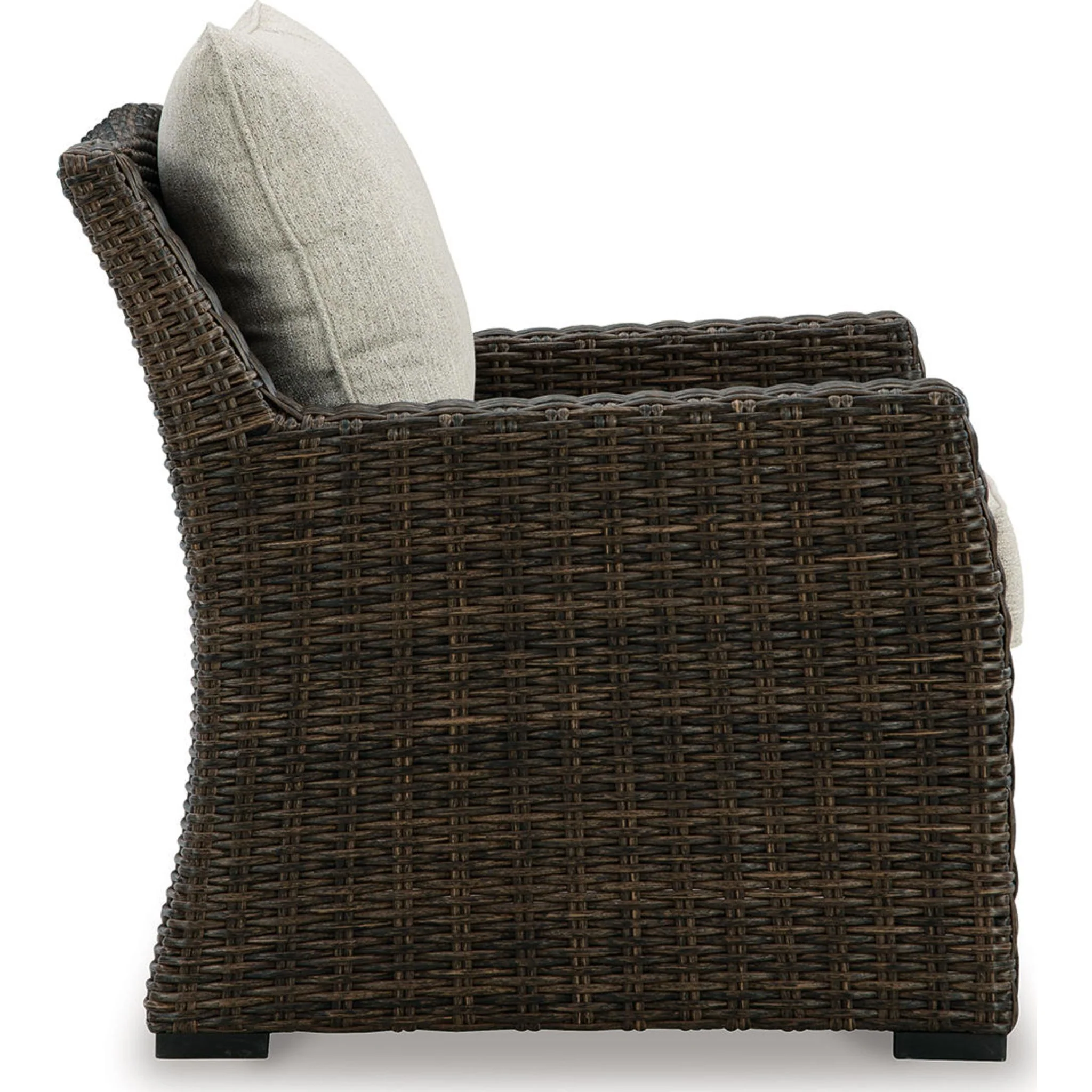 Brook Ranch Outdoor Lounge Chair with Cushion - Brown - Image 47