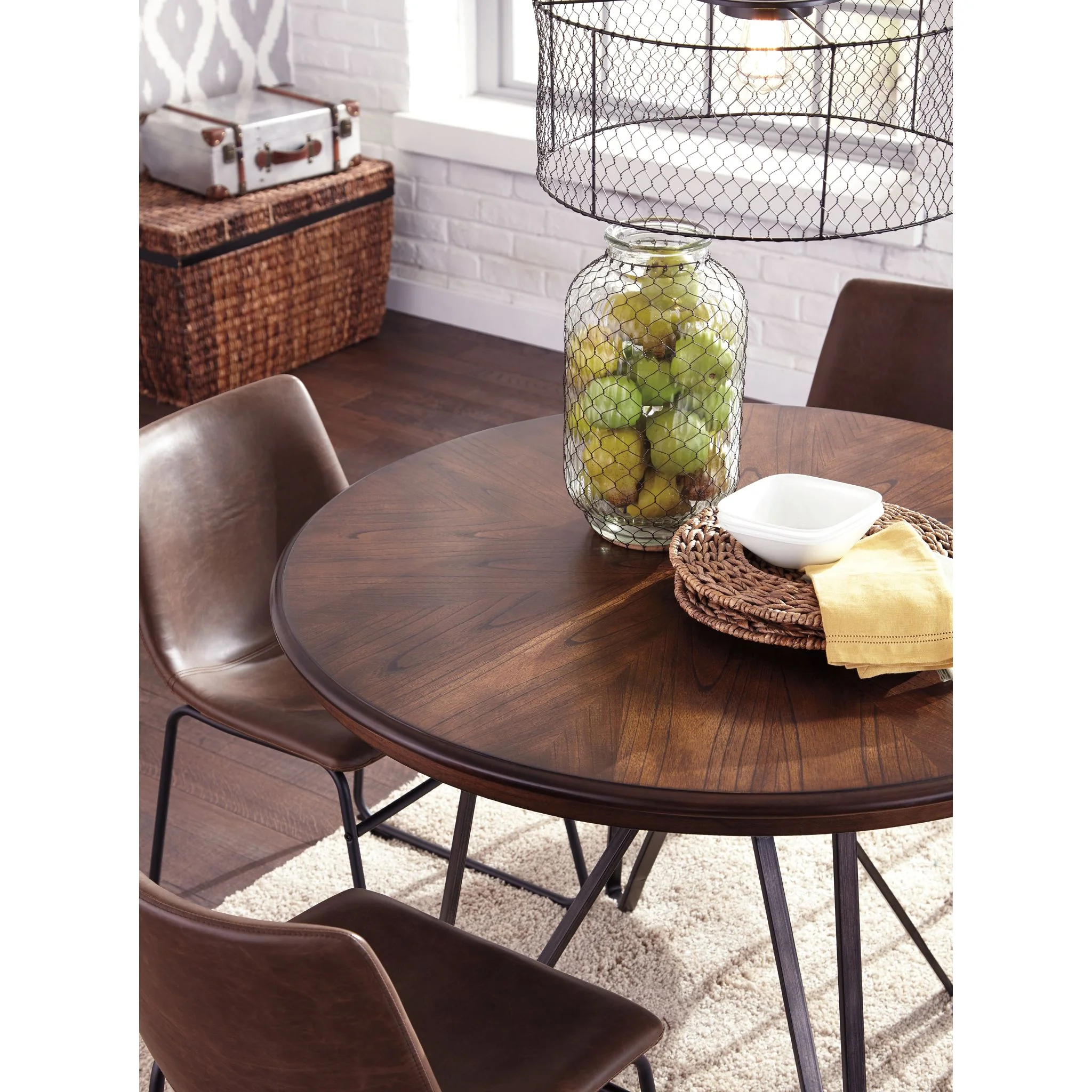 Centiar Dining Table - Two-tone Brown - (D372-15) - Image 4