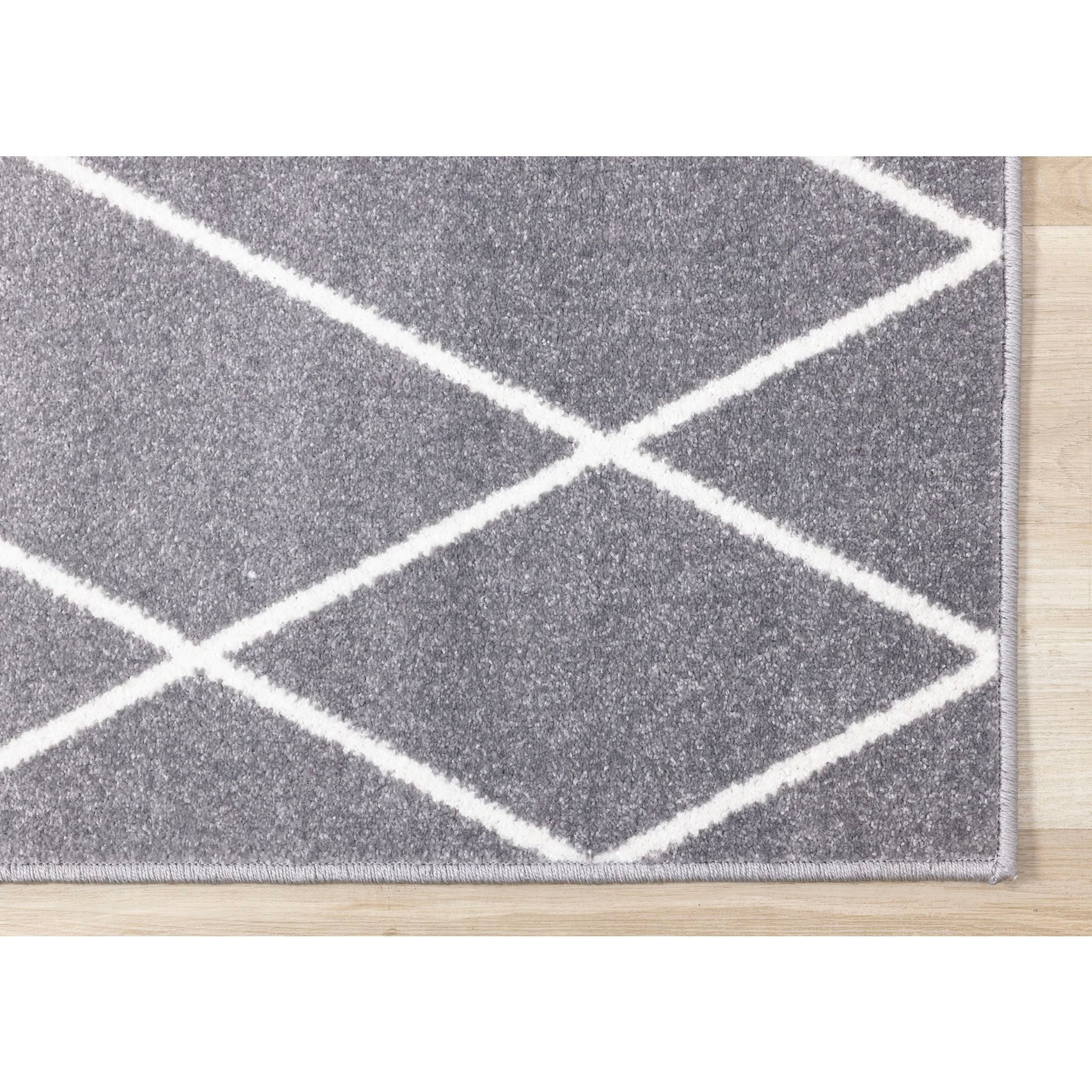 Century Area Rug - 5'x8' - Image 4