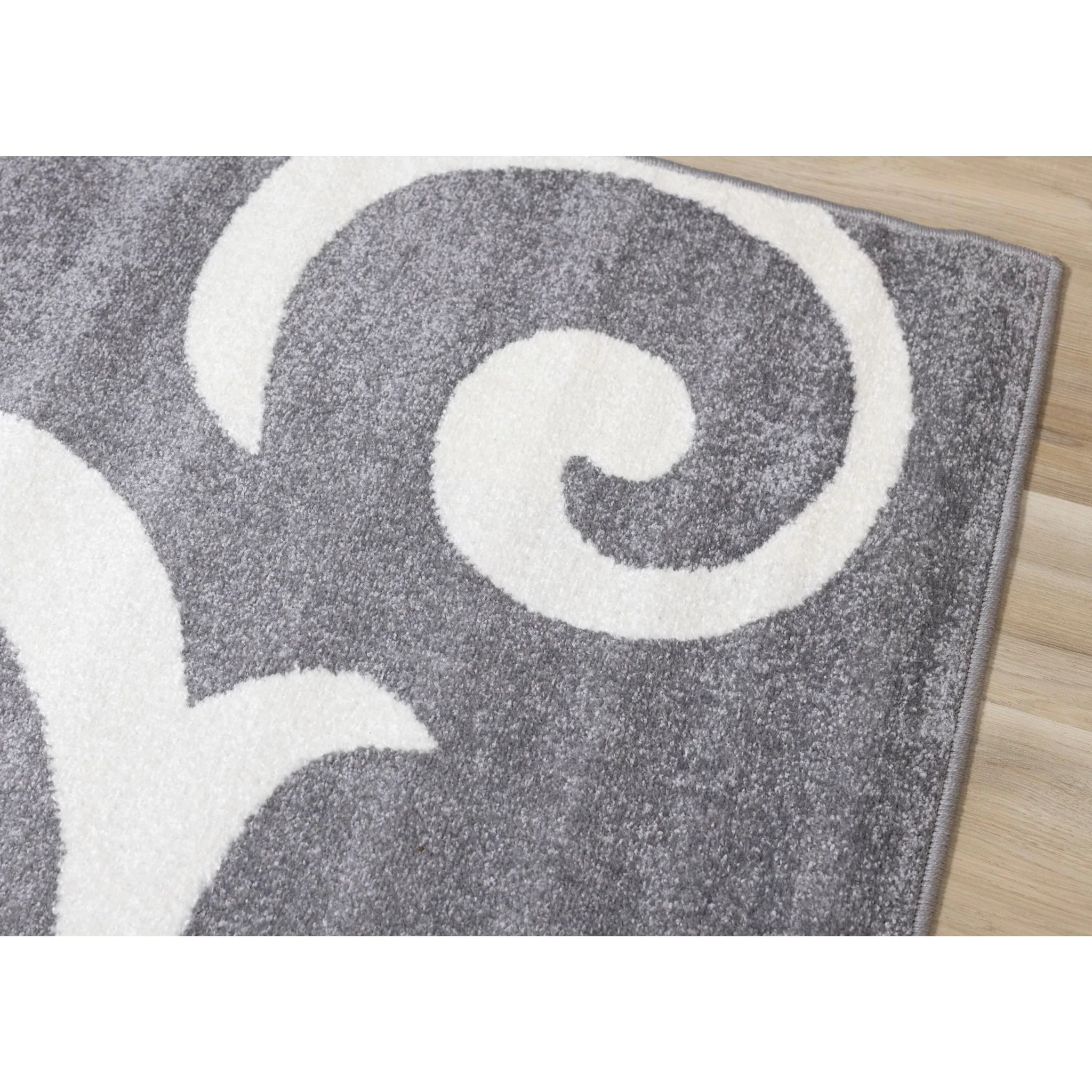 Century Area Rug - 5'x8' - Image 4