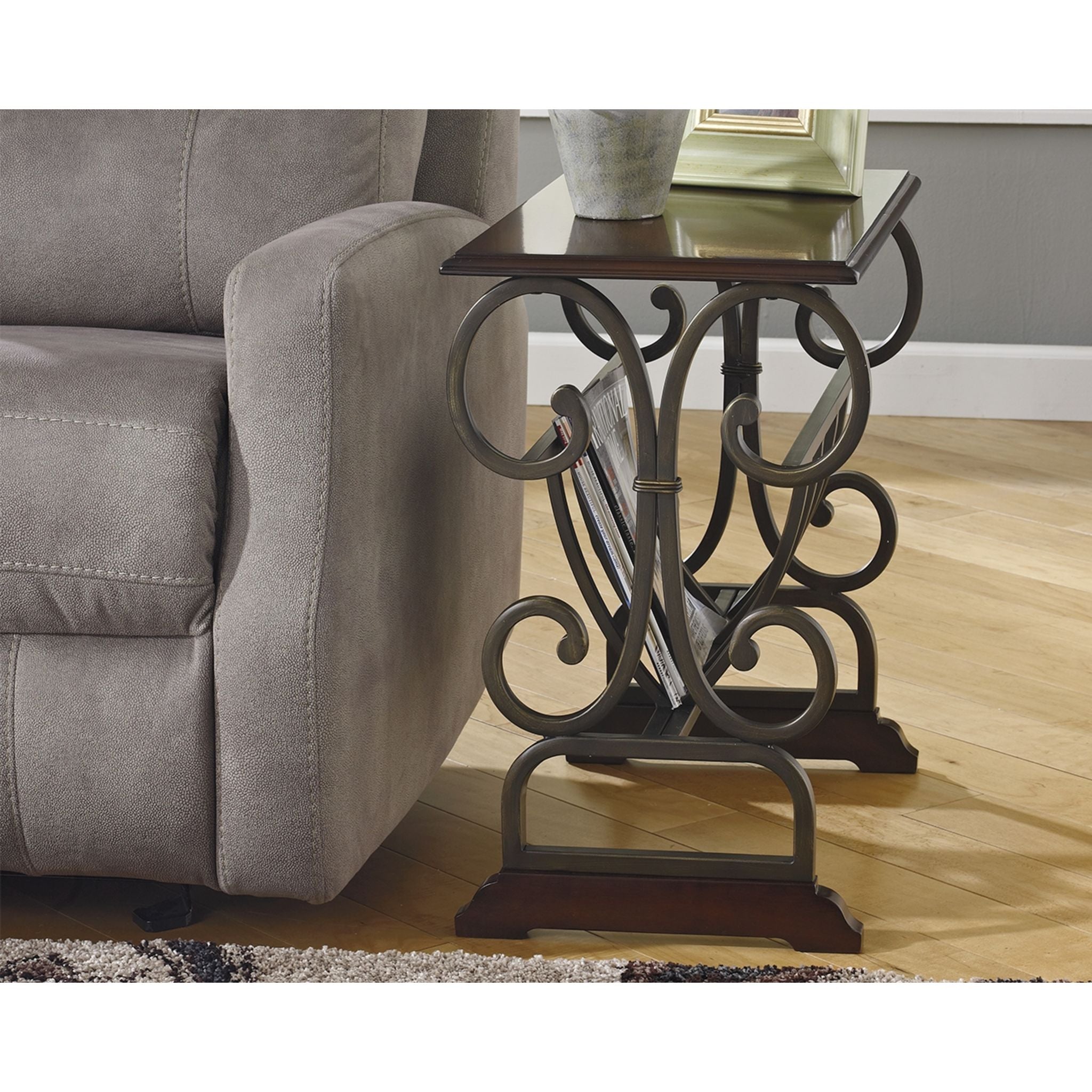 Braunsen Chairside Table - Brown - Image 2