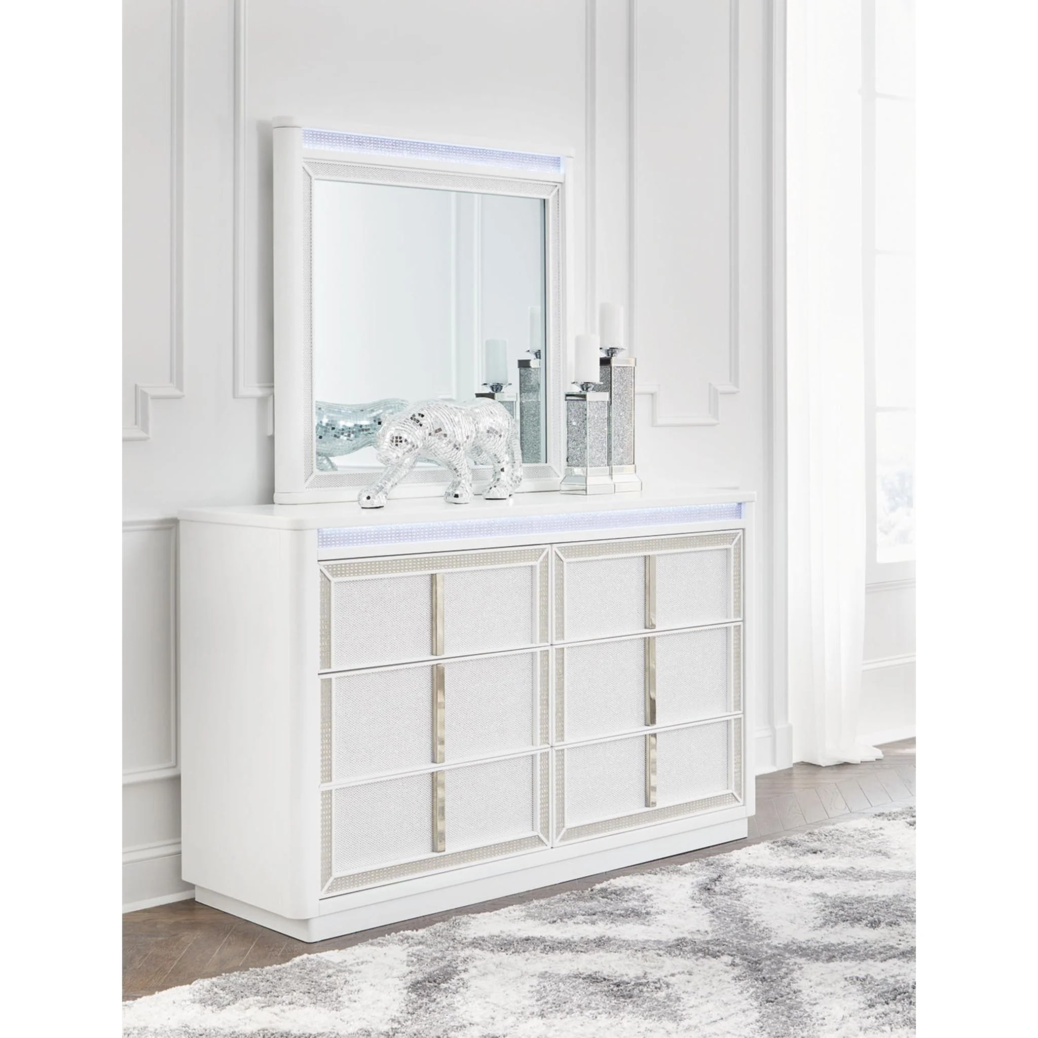 Chalanna Dresser and Mirror - White - Image 4