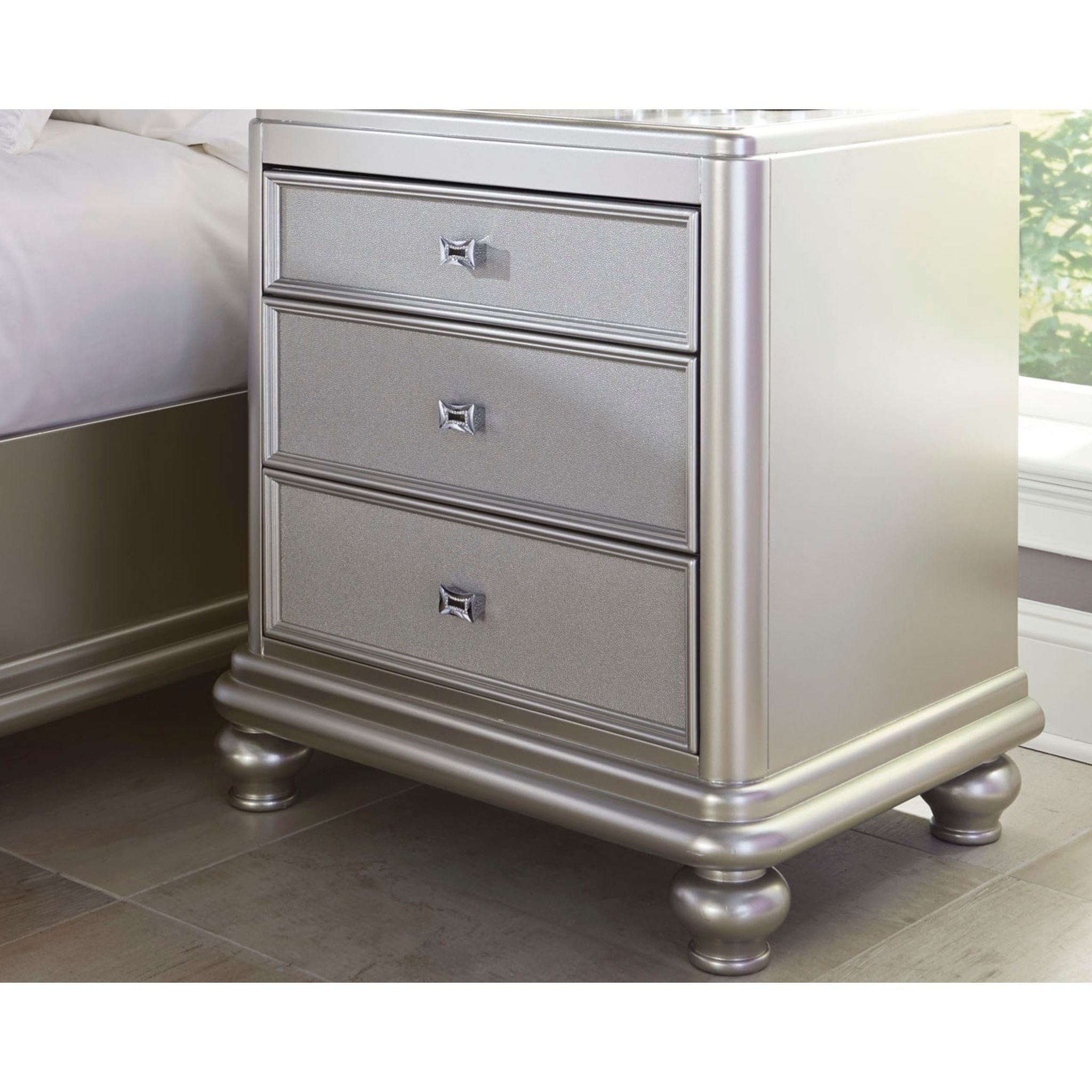 Coralayne Nightstand - Silver - Image 2