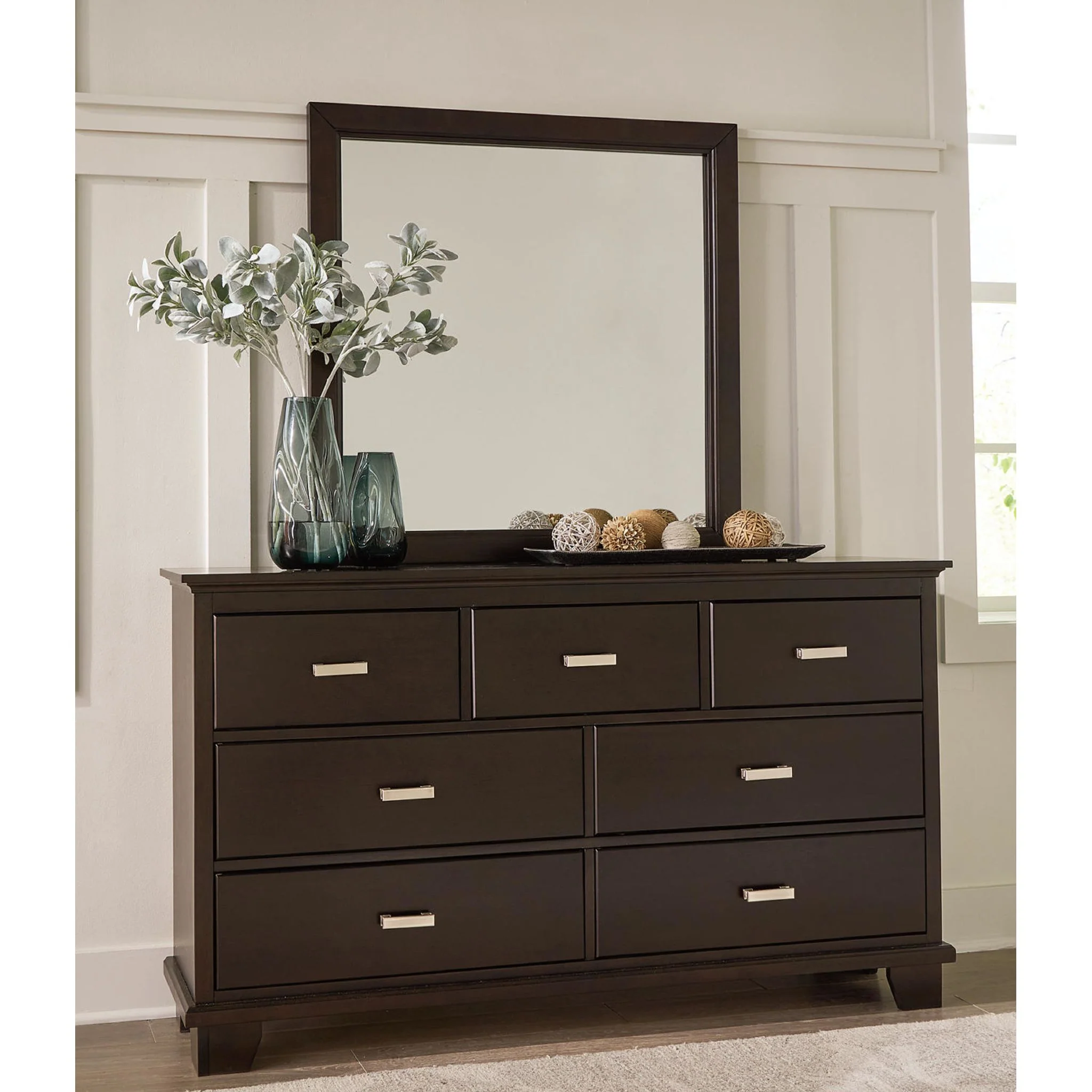Covetown 6 Piece Full Panel Bedroom - Dark Brown - Image 26