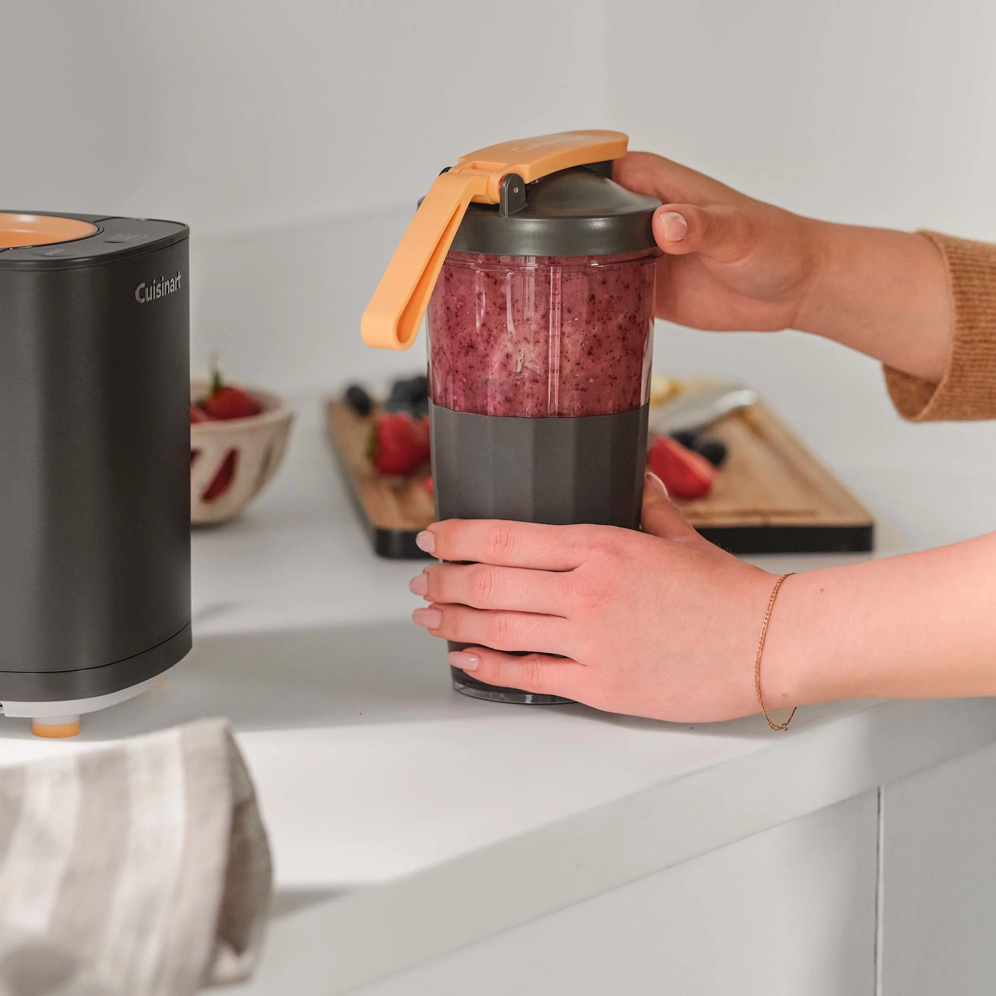 Cuisinart Compact Blender (CPB-7BK) - Black - Image 4