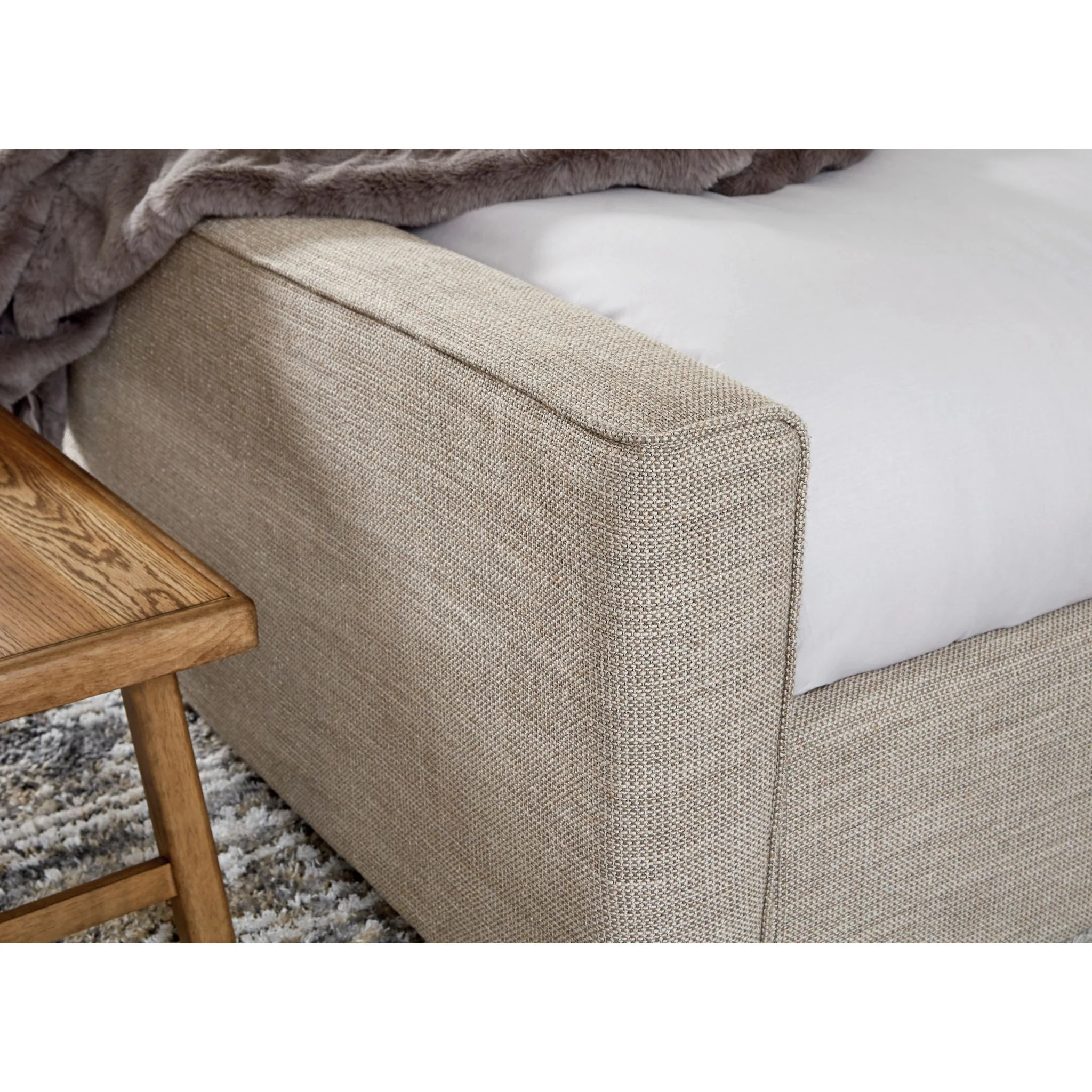 Dakmore King Upholstered Bed - Oatmeal - Image 7
