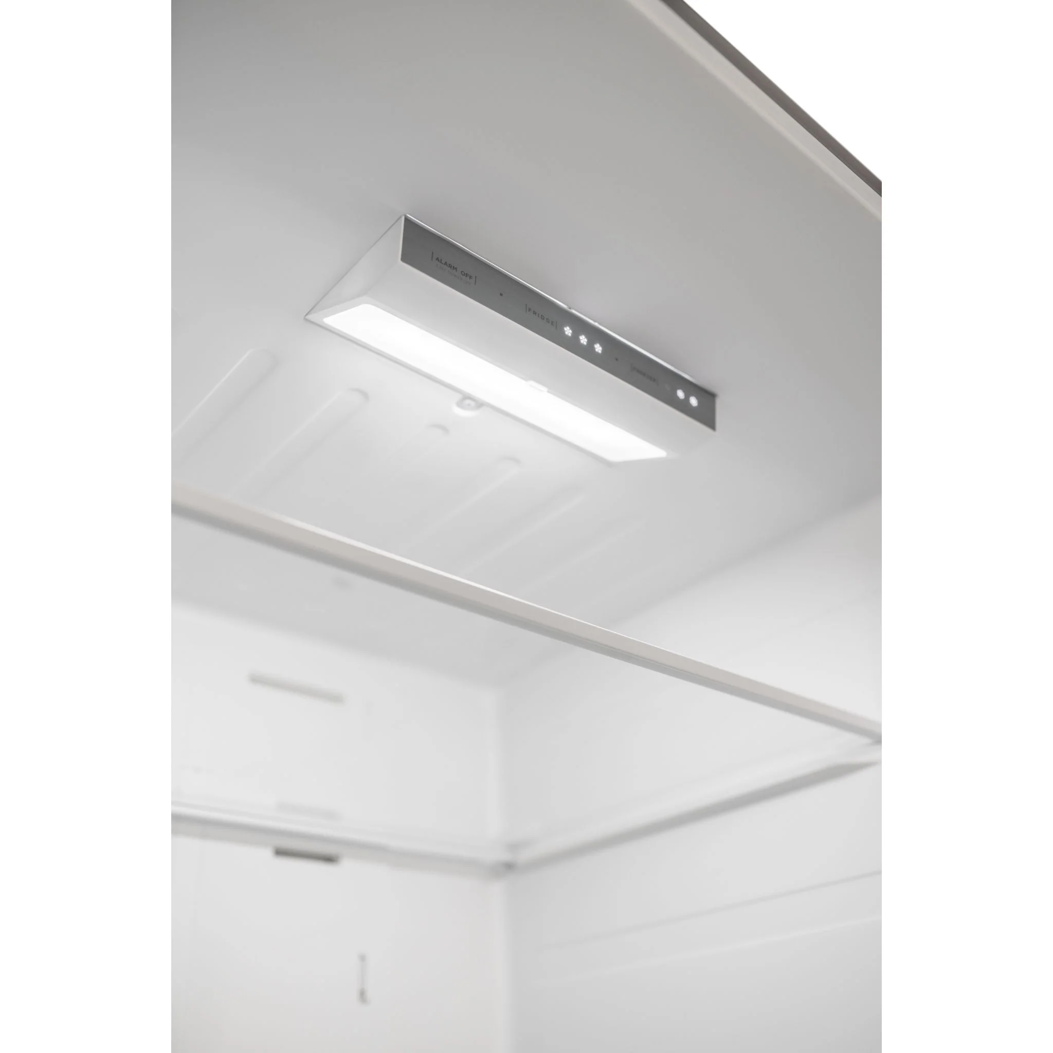Danby Designer 18.7 cu. ft. Apartment Fridge Bottom Mount -White (DBM187E1WDB) - Image 12