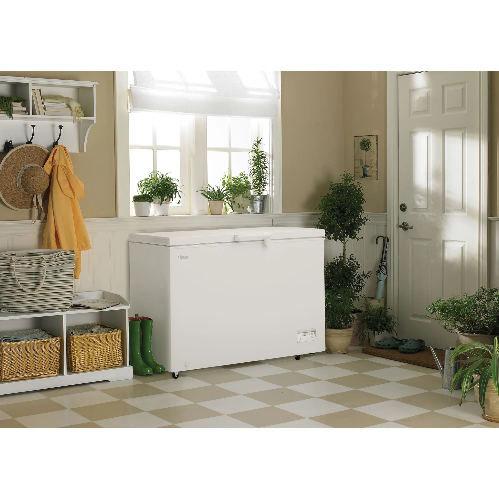 Danby 14.5 cu. ft. Chest Freezer -White (DCF145A3WDB) - Image 8