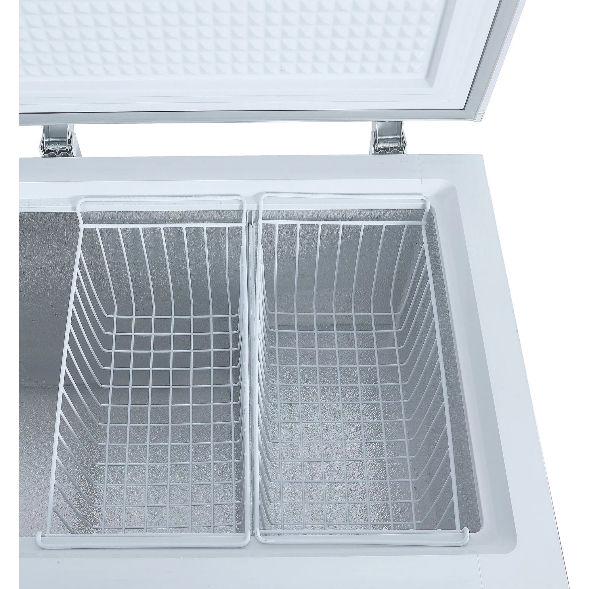 Danby 17.1 cu. ft. Chest Freezer 2 Door -White (DCFM171A1WDB) - Image 5