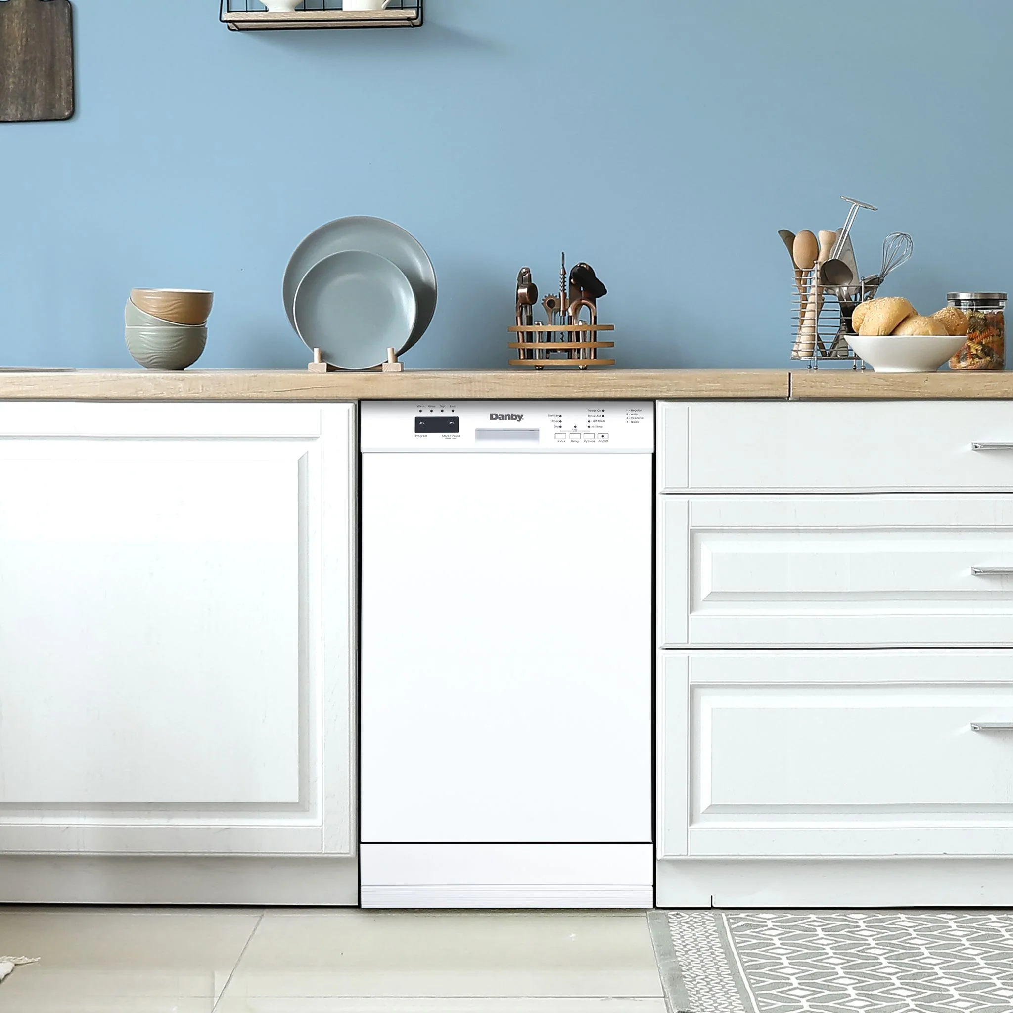Danby 18? Wide Built-in Dishwasher -White (DDW18D1EW) - Image 2