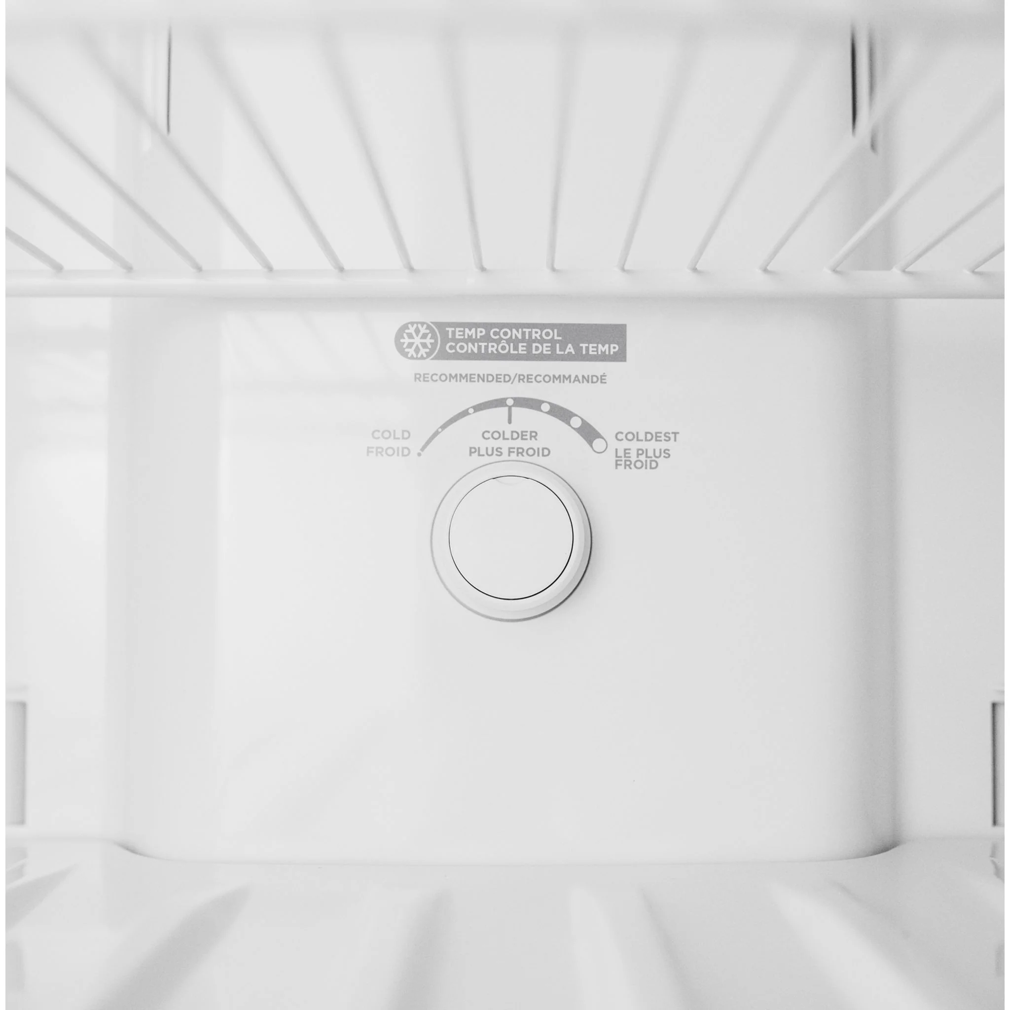 Danby 18 cu. ft. Top Mount Refrigerator -White (DFF176B1WDB) - Image 8