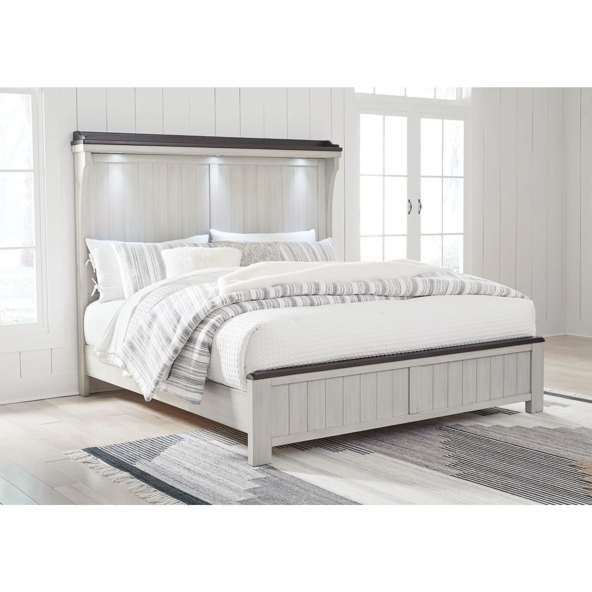 Darborn Panel Bed - Gray/Brown - Image 13