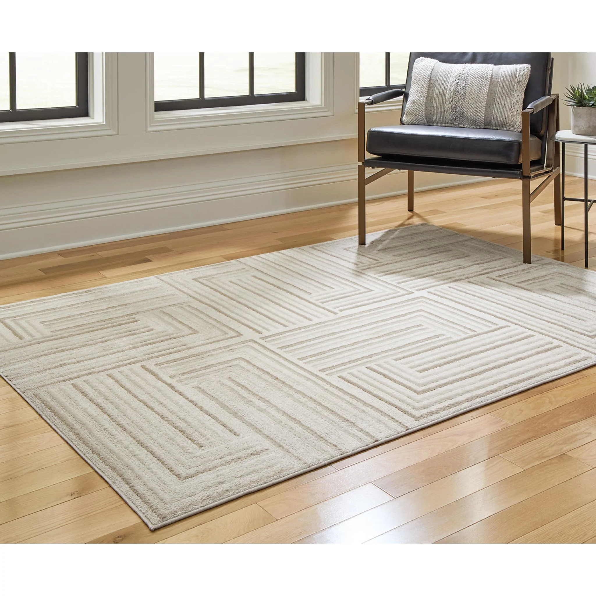 Darmondard Area Rug - 5'x7' - Image 4