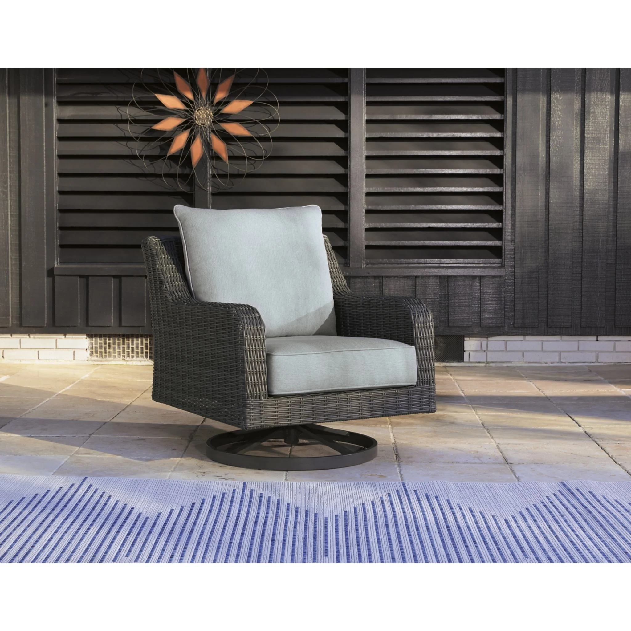 Elite Park Outdoor Swivel Lounge Chair with Cushion - Gray - Image 3