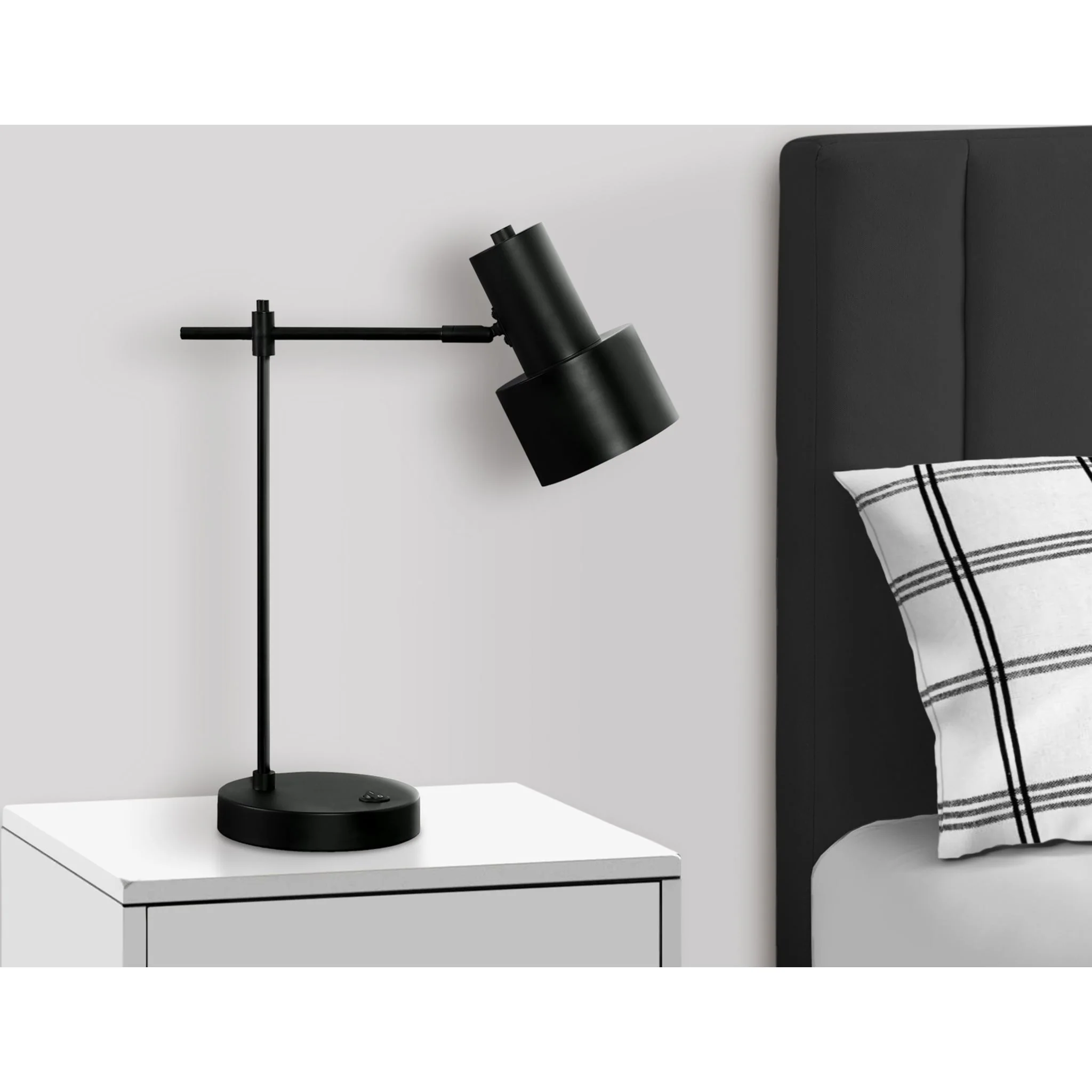 Ellasandra Table Lamp 20.50" - Image 2