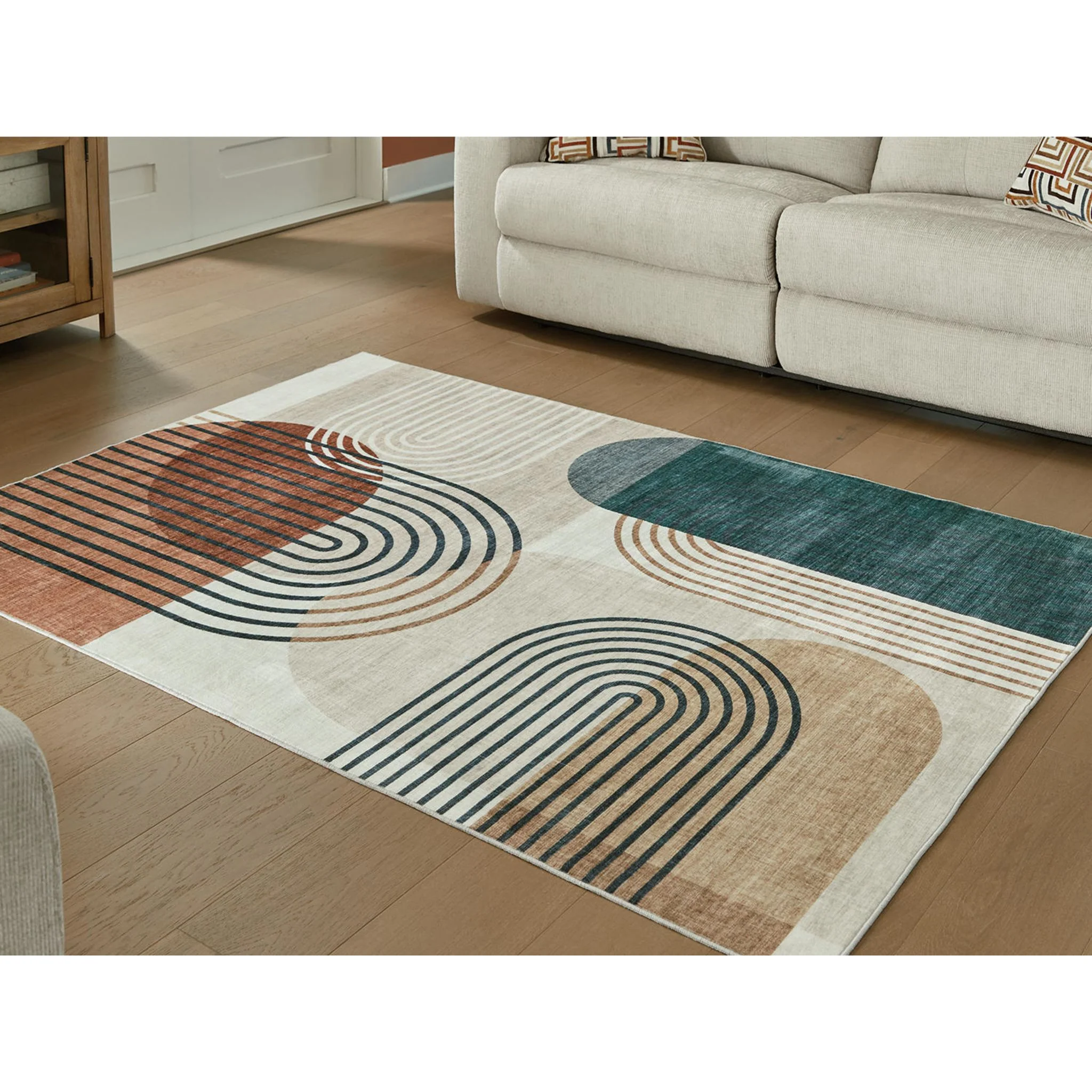 Farrendale Area Rug - Image 4