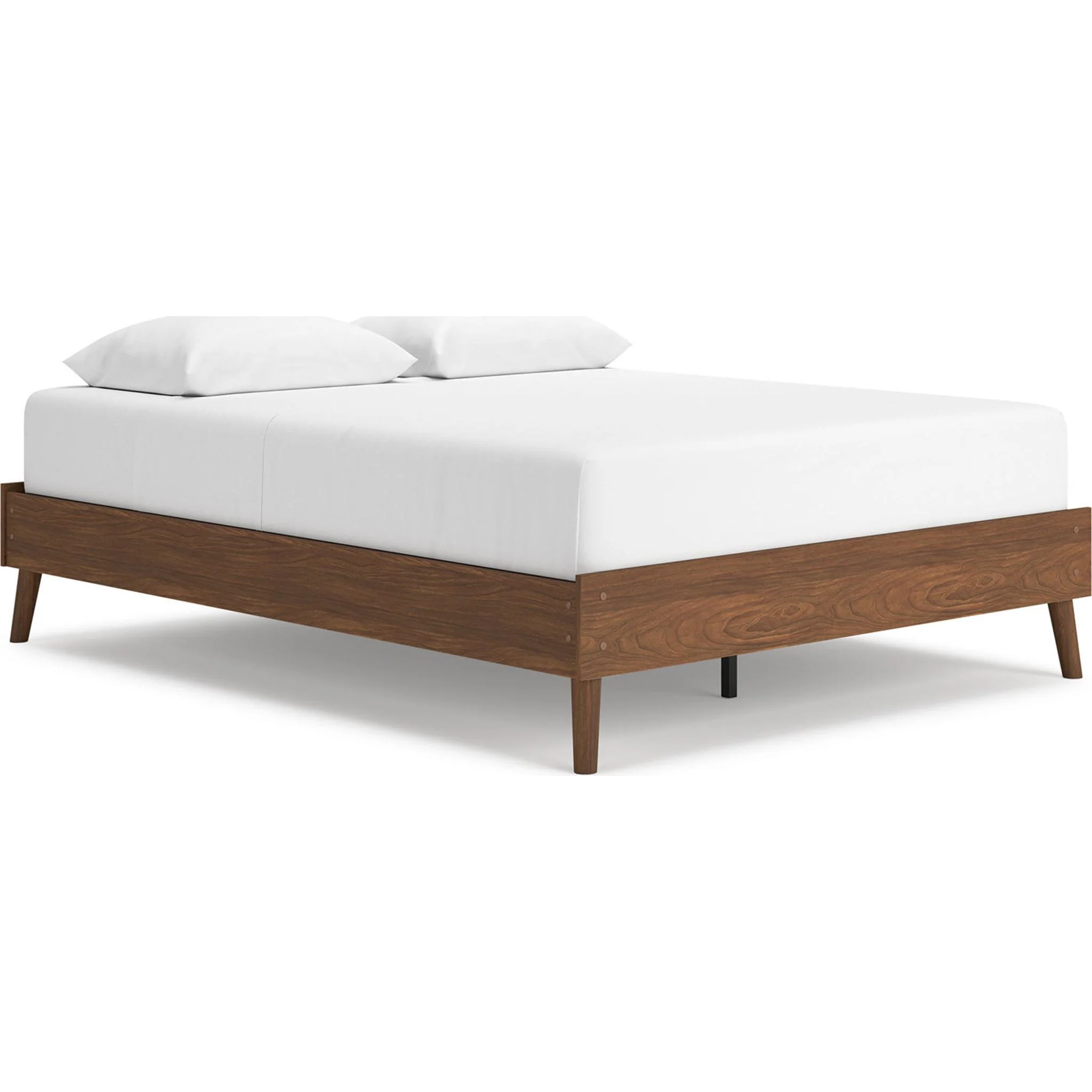 Fordmont Queen Platform Bed - Auburn