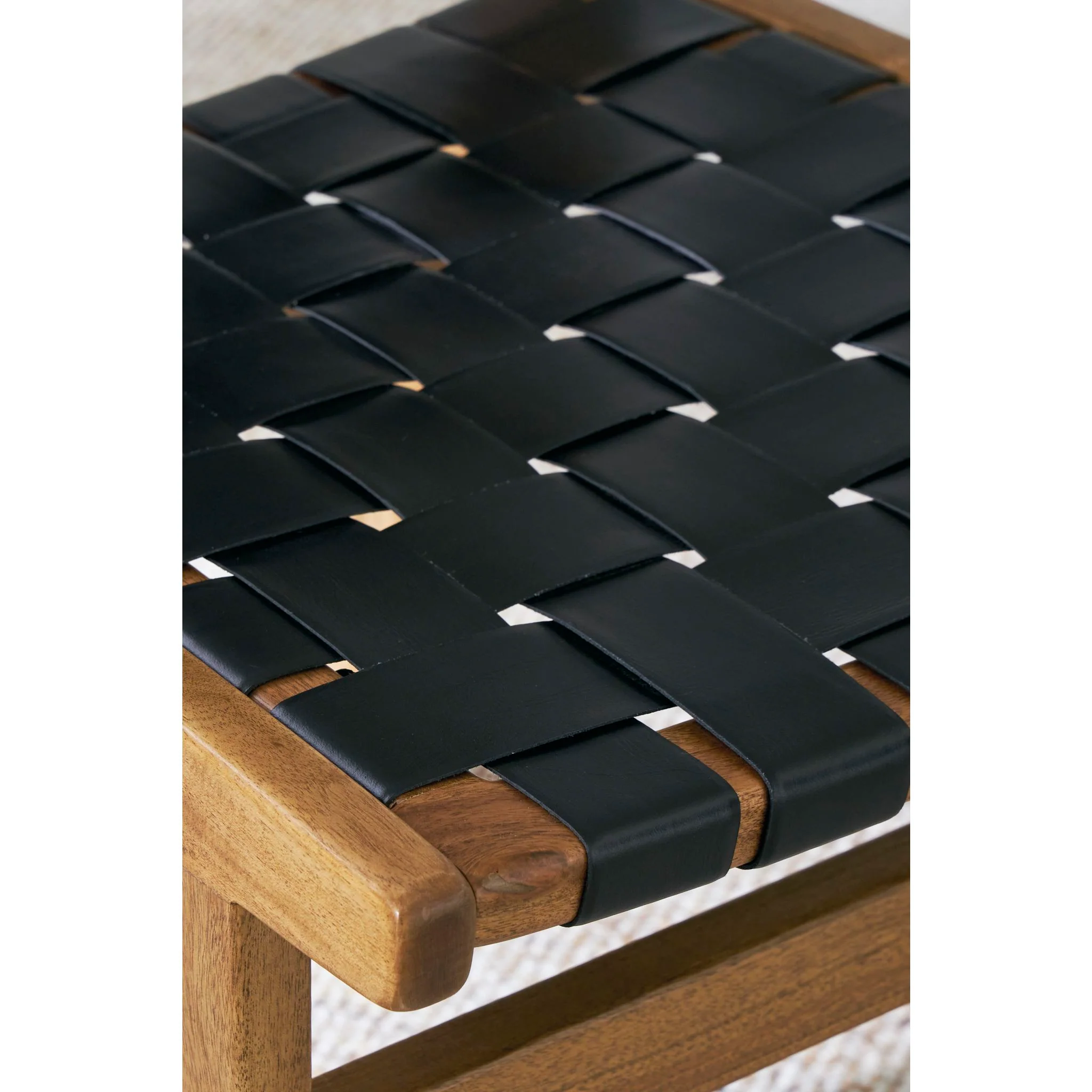 Fortmaine Dining Set - Image 23