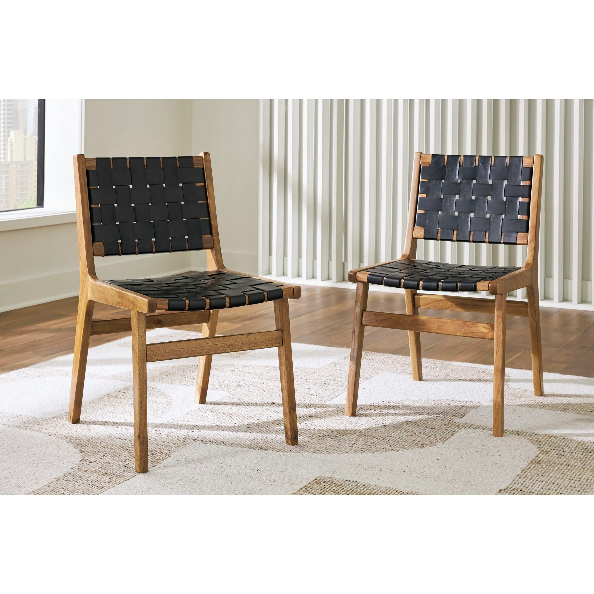 Fortmaine Dining Set - Image 8