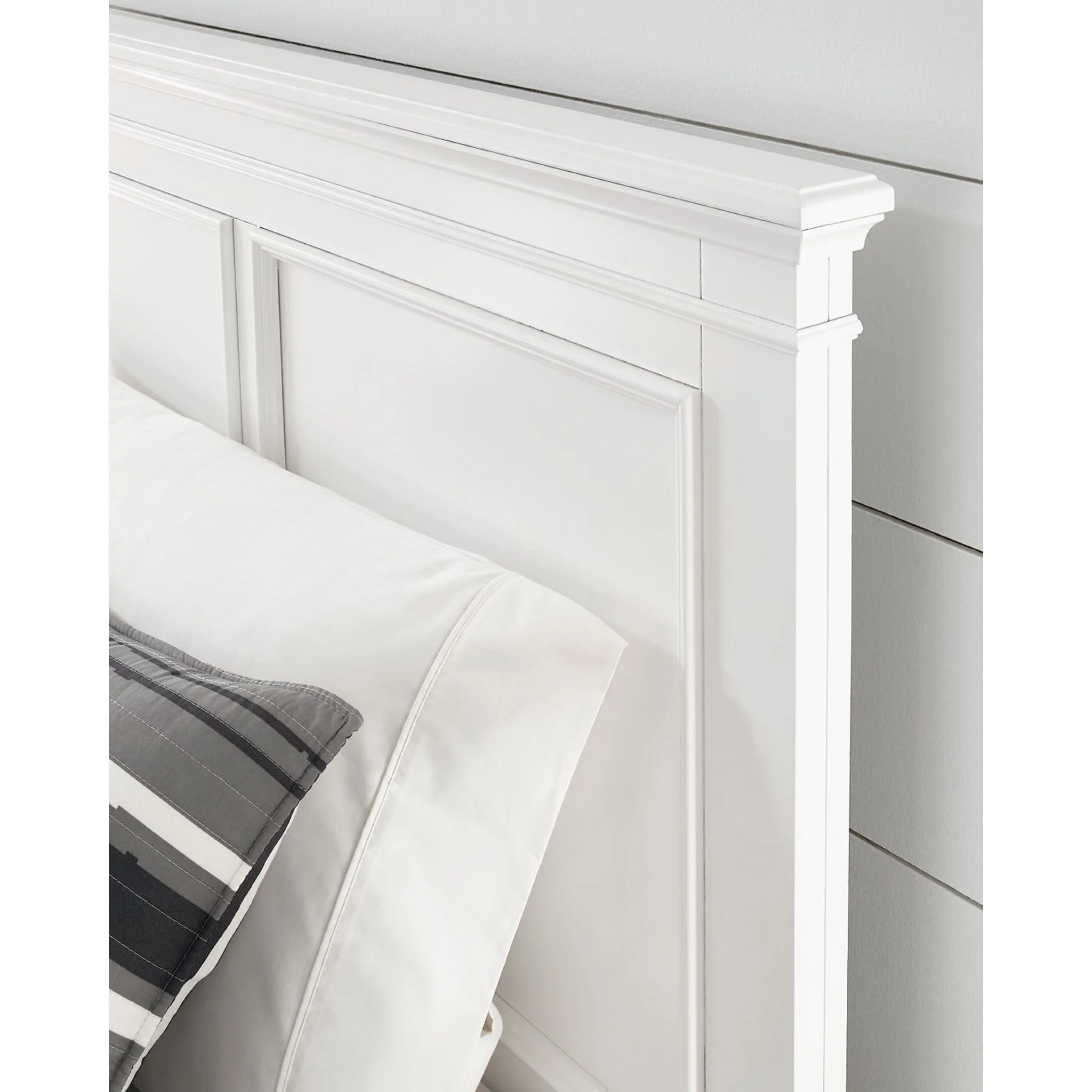 Fortman Panel Bed - White - Image 23