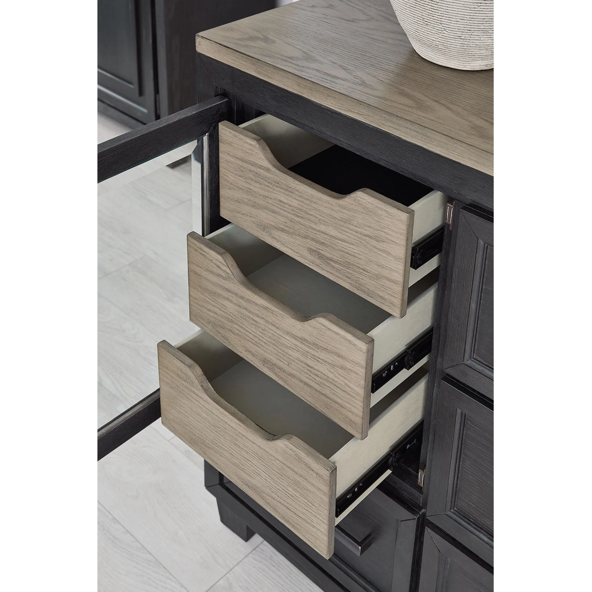 Foyland 5 Piece King Storage Bedroom - Black/Brown - Image 23