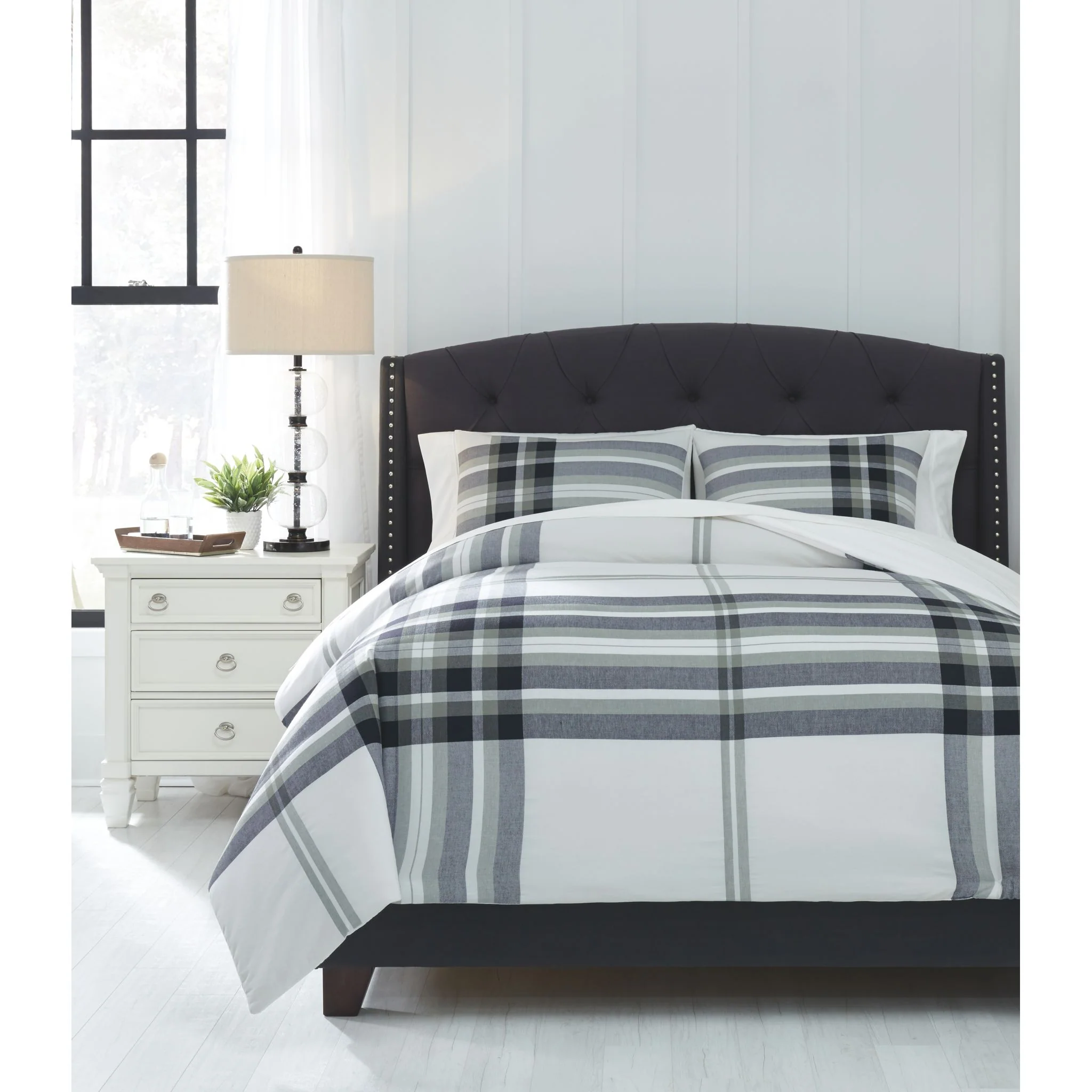 Stayner Queen Comforter Set - Image 2