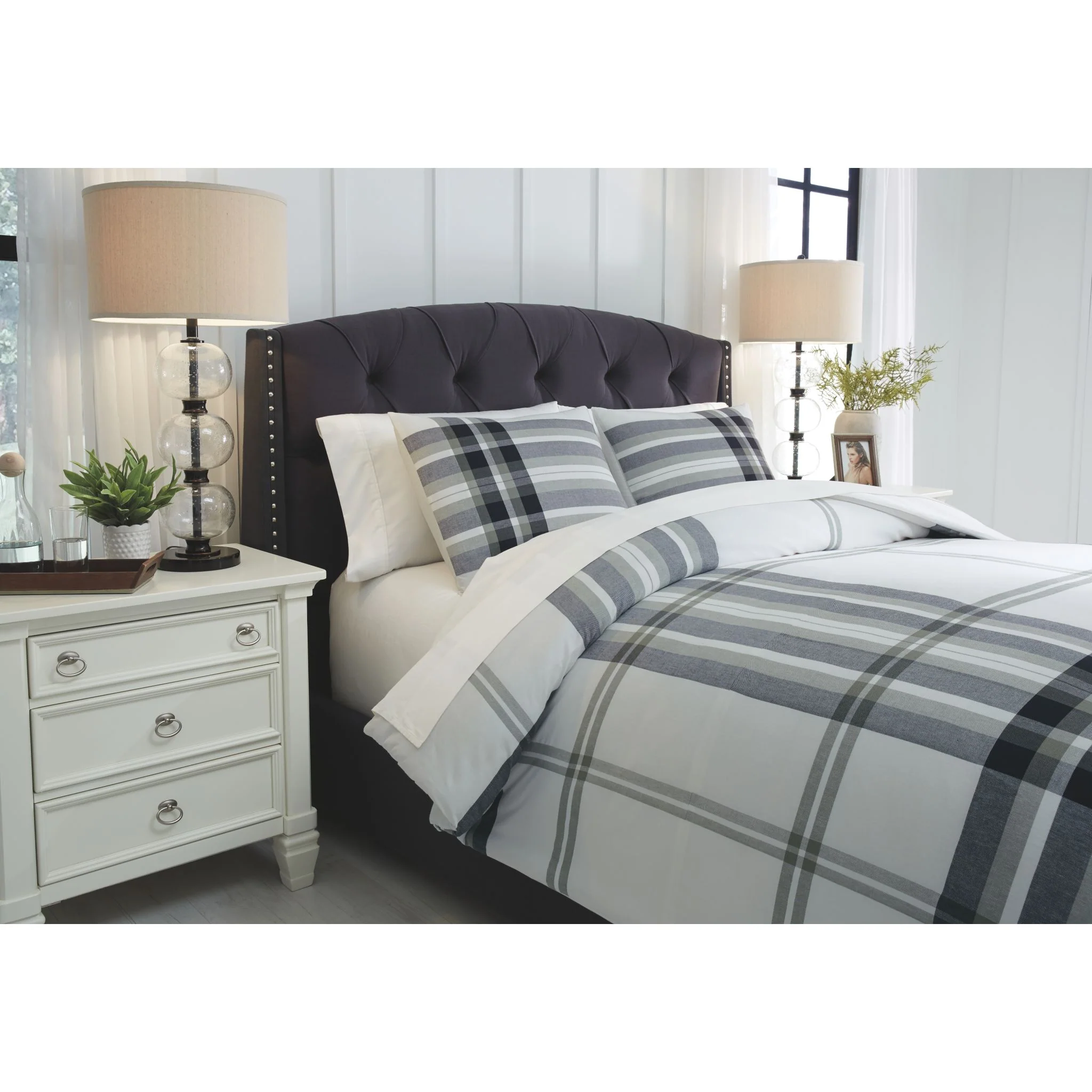 Stayner Queen Comforter Set - Image 6